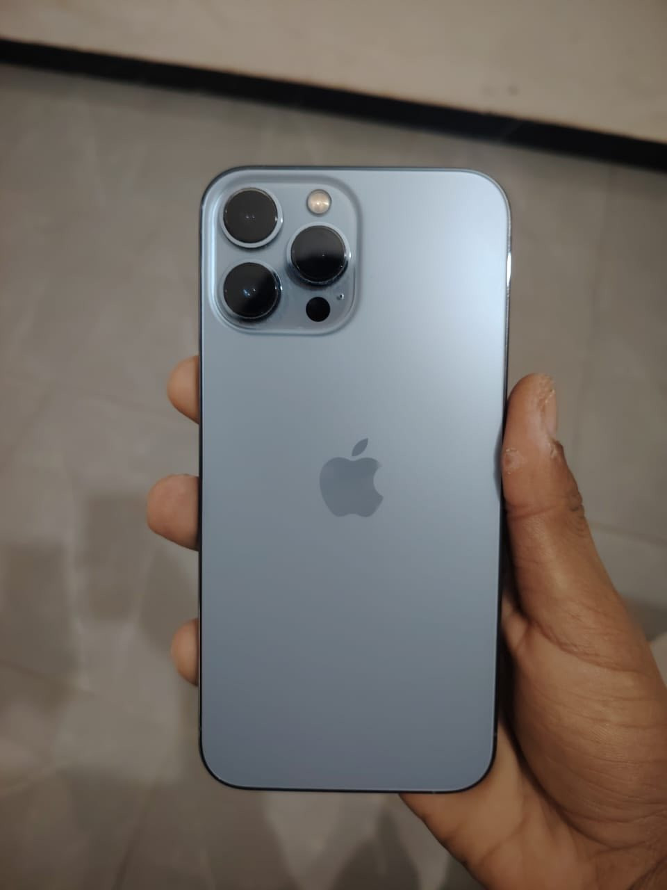 سلام عليكم 13برو باكس لبيع
بطارية 86
ذاكره 256
امريكي 
شريحه وحده 
جهاز ما مفتوح بعده جديد 
مكان بغداد الدوره تواصل واتساب ***********
