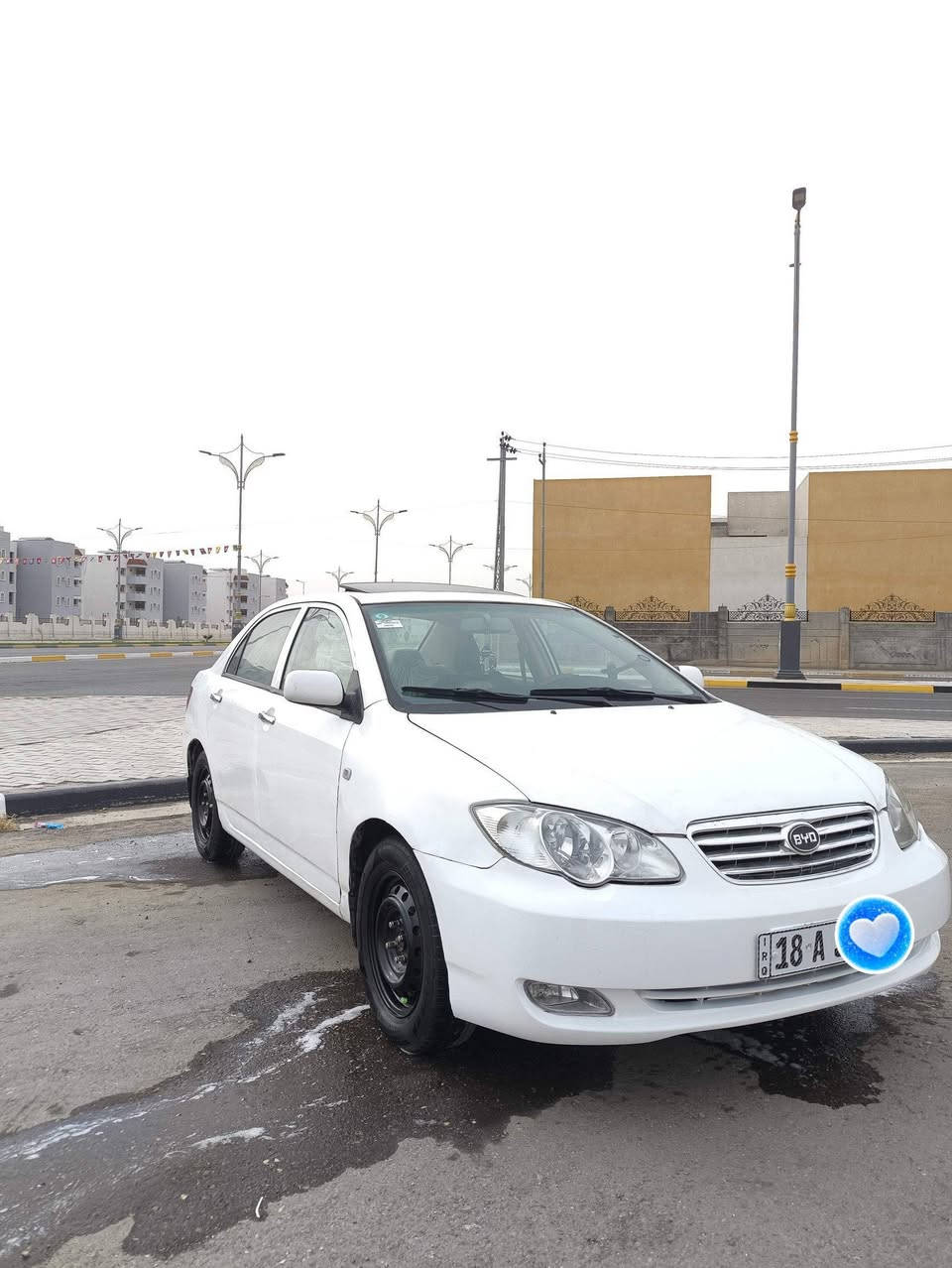 السلام عليكم.
بي وايديf3  موديل 2013سياره ماشيه 87 الف ع وضع شركه 

سنويه لل 2031

سياره جاهزه  مكينه وگير لانسر بلادي  (( اوتوماتيك))

حداديه تخبل

تخم. تاير و ويل جديد

گير اوتو 

تبريد فقط كمبريسر حته غاز بي  تدفئه شغاله

شاشة كامرة

حساسات خلفية 

فتحه اربع طگات شغالة 

كهربائيات وضع الشركه كله شغال

رقم بابل انكليزي بسمي و هزه جديده 

نصبة السيارة حلوة شوف عينك
عد تعمير خياسات بالدوس معروفة بل بي واي دي  

 سياره كامله من كلشي السعر ( 57 ) وبيه مجال بسيط مكان السياره كربلاء  
***********

وكلشي اكو بسوك  فقط الي يدور نظيف وجناي
