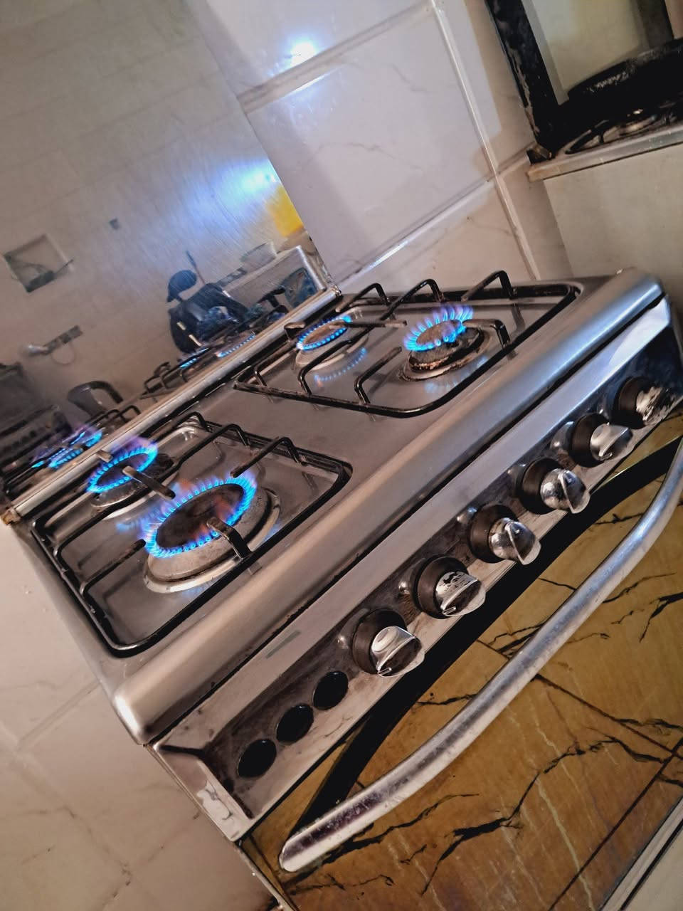 سلام عليكم مرخصت الادمن أغراض للبيع مكان لبياع شرطه الخامسه اي استفسار خاص غراض كلهن نظيفات شري خاص او اتصال عل رقم ***********
