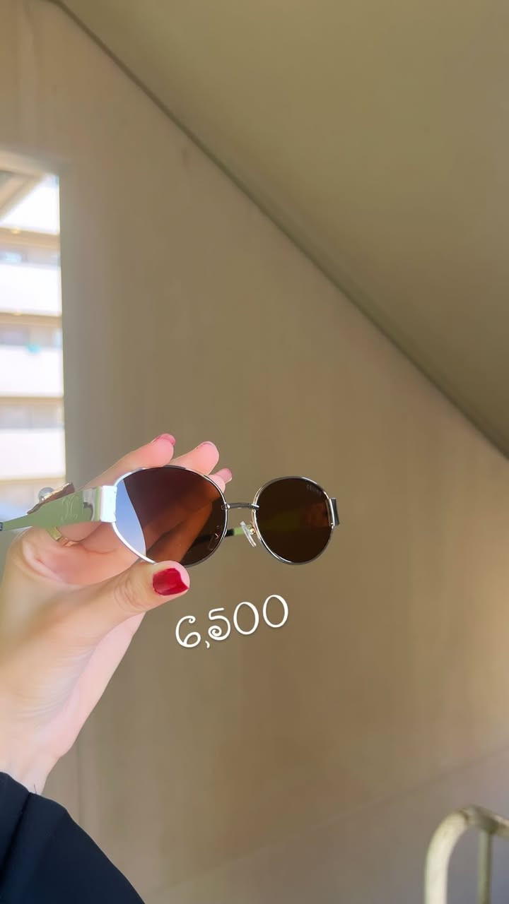 بنات اليوم جبتلكم نظارات وساعات 🔥🔥🔥🔥
الاسعار داخل كل صوره 
شوفوا الجمال 🫣🤌🏻🤌🏻🤌🏻


**إذا كنت صاحب هذا الإعلان وتريد حذفه لأي سبب، رجاءا أرسل رسالة إلى الدعم الفني**