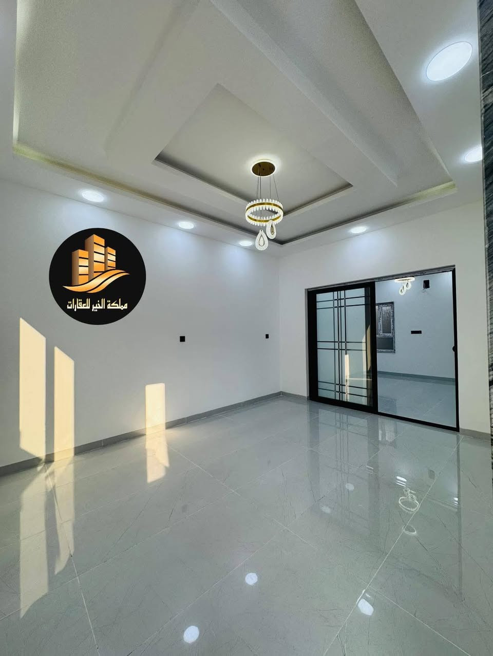 للبيع
#عقارات_مملكة_الخير 
داران للبيع في حي الملايين الاولى 
 جمعية حمورابي تحويل مباشر قرب جامع الصواف 
المساحة 145 متر  واجهة 8 متر لكل بيت 
 خمسة غرف نوم بناء فول 
لطلب السعر اضف تم 

*********** 
***********‏‪
او مراجعة مكتب مملكة الخير للعقار الكائن في سايدين  البحرين قرب قاعة الفخامة للاعراس
