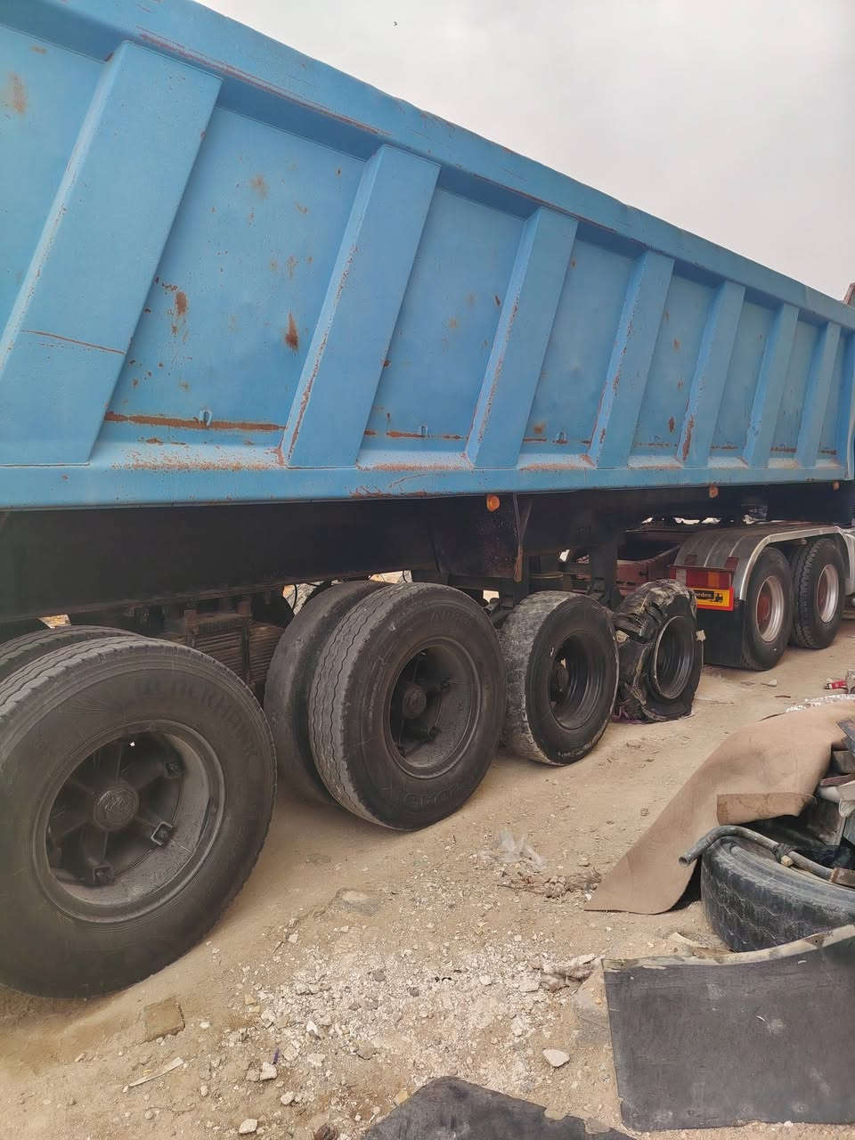 عربانه علم للبيع 2007 مكفوله المكان كربلاء السعر ٢٠٠     ***********
