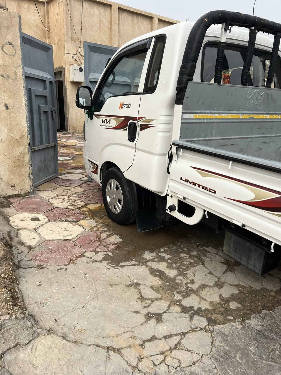 سلام عليكم كيا 2024 البيع كفاله عامه
سياره ماشيه 60 سعر السياره 160وبيع مجال حك الجيه
مكان السياره النجف الأشرف السفساره اتصل. ودلل ***********
