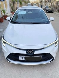 كورلا هايبرد • ٢٠٢٥ • ماشي ٤٠٠٠