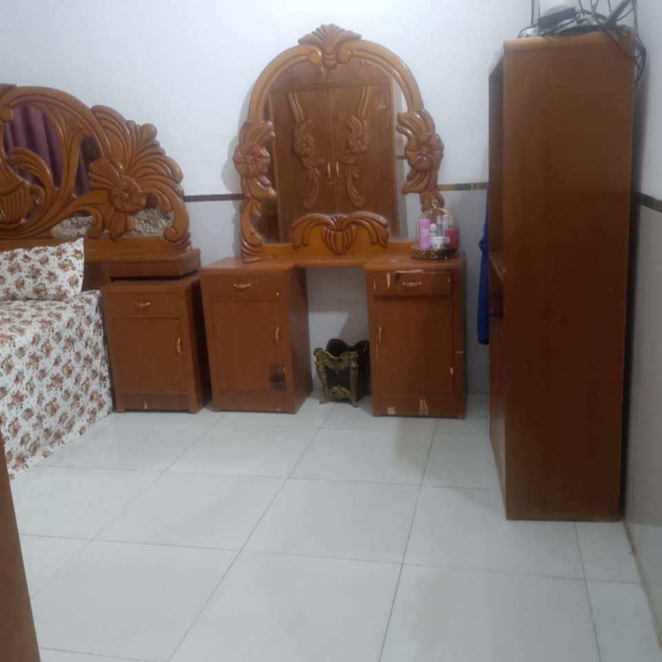 غرفه خشاب مستعملة كلش نضيفه الي يريده يتواصل وياي خاص


**إذا كنت صاحب هذا الإعلان وتريد حذفه لأي سبب، رجاءا أرسل رسالة إلى الدعم الفني**