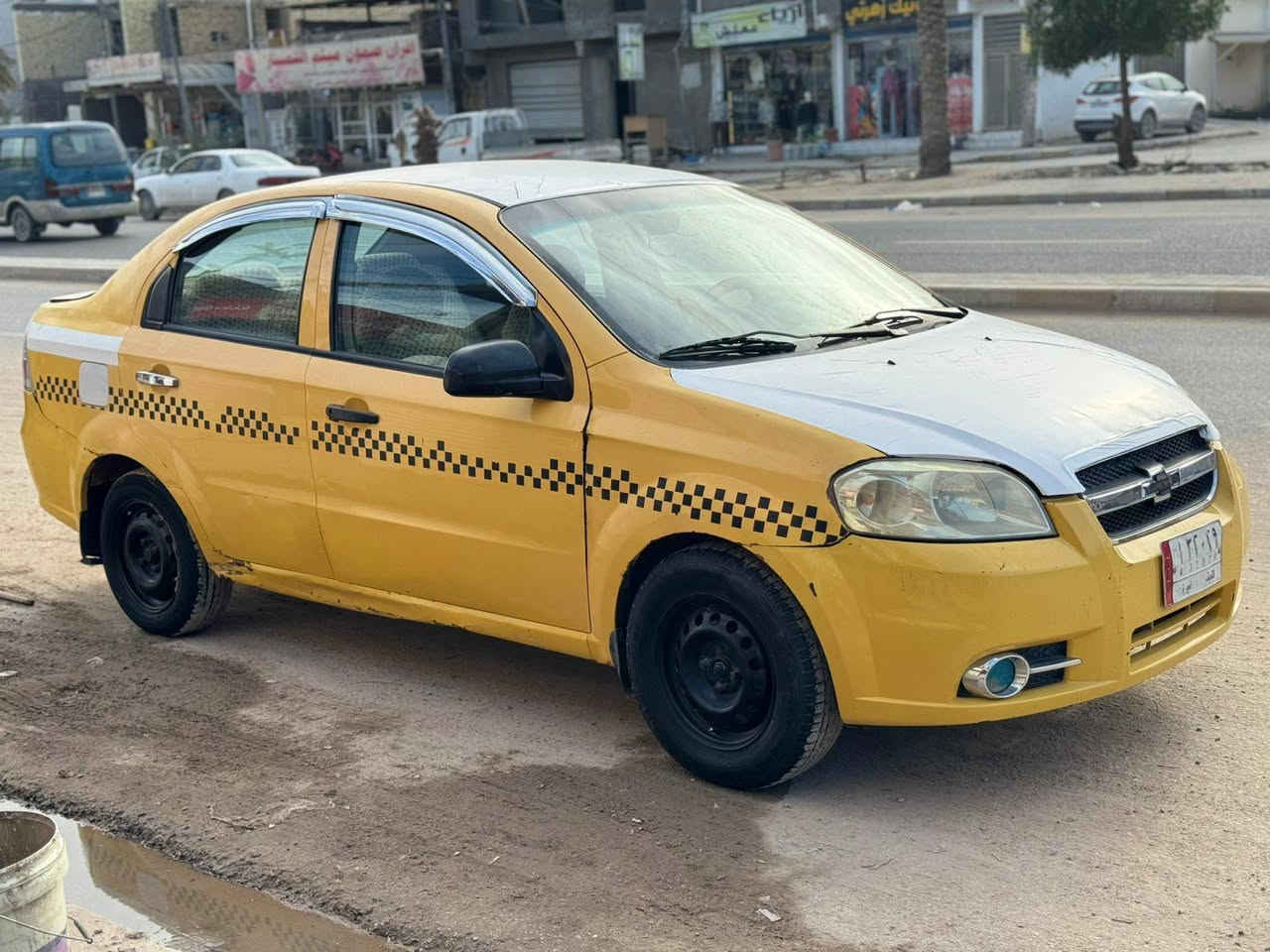 افيو ٢٠١٠ محرك مفتوح سياره حلوه وجاهزه محرك جديد سعره ٣٨ مكانه الكوفه الاتصال *********** النجف, العراق
