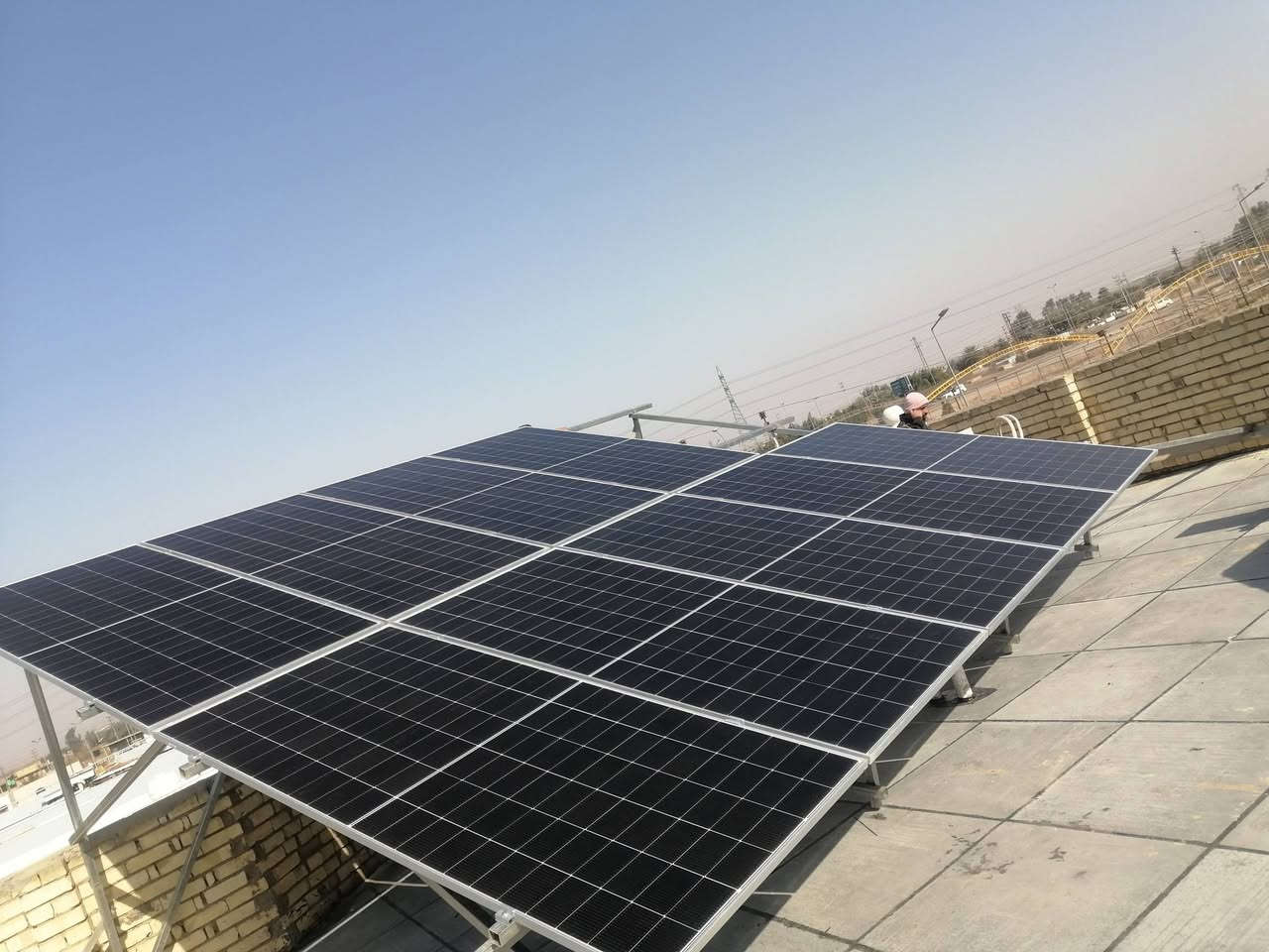 على بركة الله تم تنصيب منظومة طاقة شمسية بأشراف كادر هندسي مختص في الطاقة المتجددة محافظة واسط  ناحية سيد الشهداء المزرعه الاخ رسول الشمري    بقدرة 20
بطارية SRNE حجم 16k
انفيرتر Growatt حجم 6k

 امبير ليلي نهاري مكونات المنظومة 
الواح لونجي عدد 10

مستعدون لتجهيز و تنصيب منضومات الطاقة الشمسية
جودة في العمل وكفاءة النظام وصحة الحسابات  

:
✅ضمان الألواح  15 سنة 
✅ضمان البطارية 🔋 5 سنوات (البطارية ليثيوم )
✅ضمان الانفيرتر 2 سنة 
يوجد لدينا نظام النقد
ويوجد نظام أقساط 

احجز منظومتك ويانا  
__________________
للأستفسار موقعنا واسط قضاء العزيزية مقابل مركز الشرطة 
م مهند الشمري ***********
***********
النور لمشاريع الطاقة الشمسية 
مدينة العزيزية
مكتب النور لمشاريع الطاقة الشمسية
