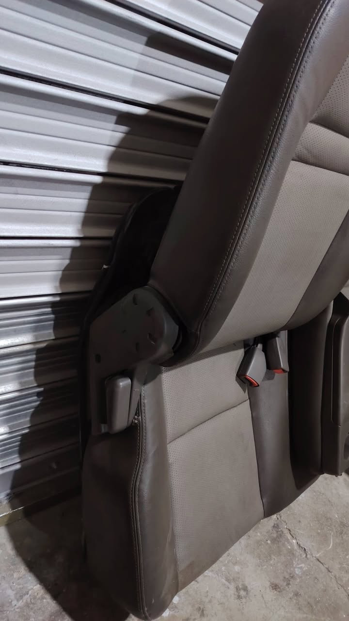 موجود كراسي هونداي بورتر فك عن قصه كوري وجه الشركه جلد وكاله
0785675363


**إذا كنت صاحب هذا الإعلان وتريد حذفه لأي سبب، رجاءا أرسل رسالة إلى الدعم الفني**