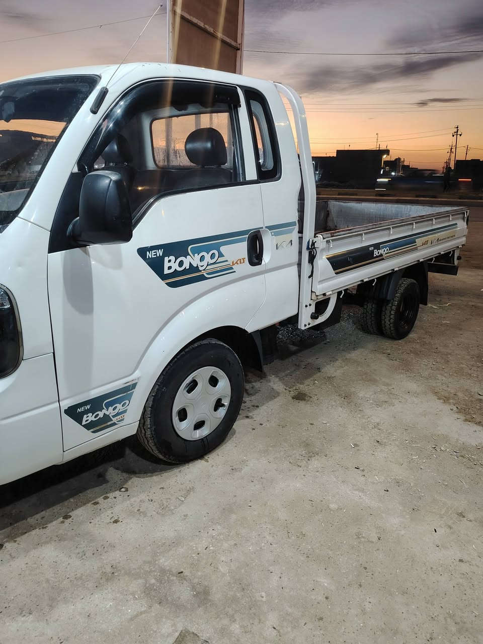 السلام عليكم
كيه حمل ٢٠١٧ مكفوله سياره جديده
رقم بغداد دولي تحويل
سياره مكفوله جاهزه من كلشي مكينه كير حداديه شاصي  مكاني بابل محاويل 
***********
***********
