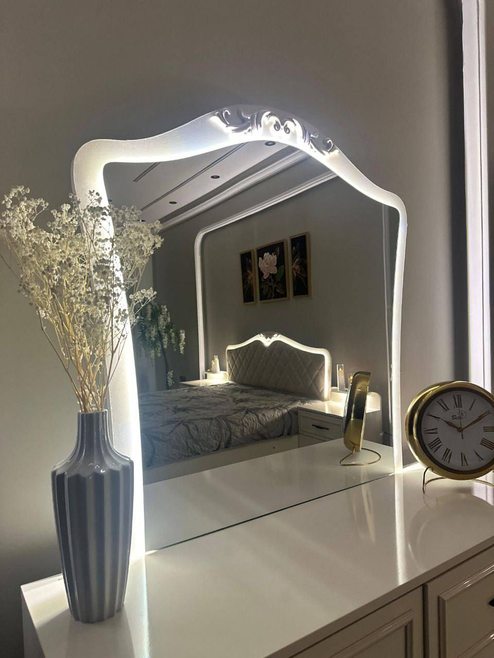 *تم وصول موديل ڤيتا*
*متكون من ١٠ قطع*
*ظهر بلوك*
*برغي وجوي حديد*
*اناره بالكومديات*
*اناره بالسرير*
*اناره بالميز تواليت*
*قياس الكنتور ٣٢٠سم*
*دبل مجر بالكومدي*
*ميز تواليت مختلف 6مجرات*
*كنتور٨ باب +٤ مجرات*
*سرير مخزن+شازلون مخزن*
*كل هذا بسعر مليون 600


**إذا كنت صاحب هذا الإعلان وتريد حذفه لأي سبب، رجاءا أرسل رسالة إلى الدعم الفني**