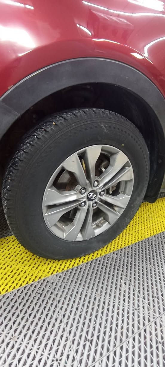 سلام عليكم سنتافيا امريكي محرك 2400 cDi حادث جاملغ وبنيد موديل 14 باسمي بانوراما كشن  اشاير مري محرك جديد السعر 140
وبي مجال 
***********
***********
