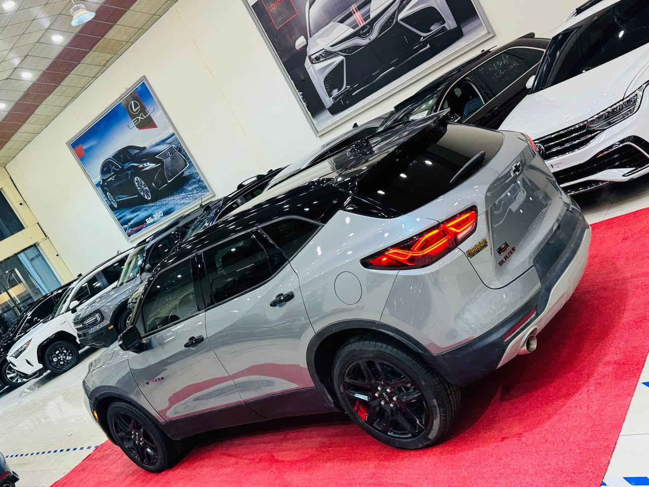 مواصفات  3LT
٥قطع بي صبغ 
١٣٦
*********** أربيل, العراق
