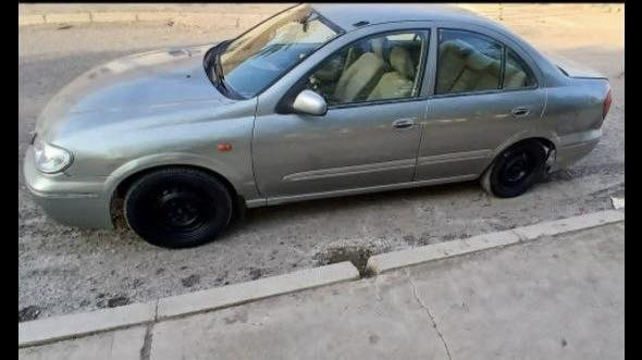 السلام عليكم
نيسان سني ياباني موديل 2005

رقم بغداد الدولي الجديد كير اوتماتيك 

السيارة مصبوغة حزام اثر جراد 

كير ومكينة وحدادية جيد جدا 

السعر 72 وبيها مجال 
المكان بغداد /الكرخ 

للاستفسار الاتصا ***********/***********
