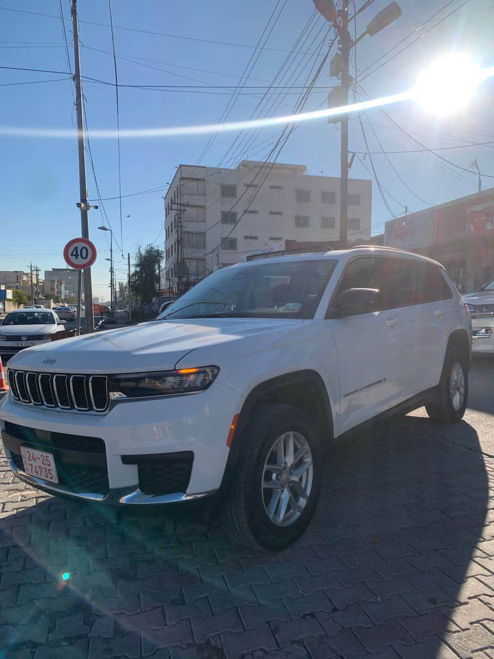 ▪️جێپ گڕاند شیڕۆکی ٢٠٢٣ 
▪️مواسفات لاریدۆ ٫ سلایت دبل اکسل ، سێ گێڕ ٫ 
مەکینە ٦ پستن 
▪️ڕۆیشتن ١٩ هەزار میل 
▪️زمارە کاتی ٢٠ رۆزی ماوە 
▪️سبوغ جاملغی سەکن و دوو دەرگای سەکن 
▪️بێ ئێڕباگ ، کەمەک ناو دەرگای سەکنی هەیتی خفیف 

▪️تەنها فرۆشتن گۆرینەوەی نیە 

نرخ.       ٢٩٥ وەروقە
واتساپ☎️***********▪️ Singapore
