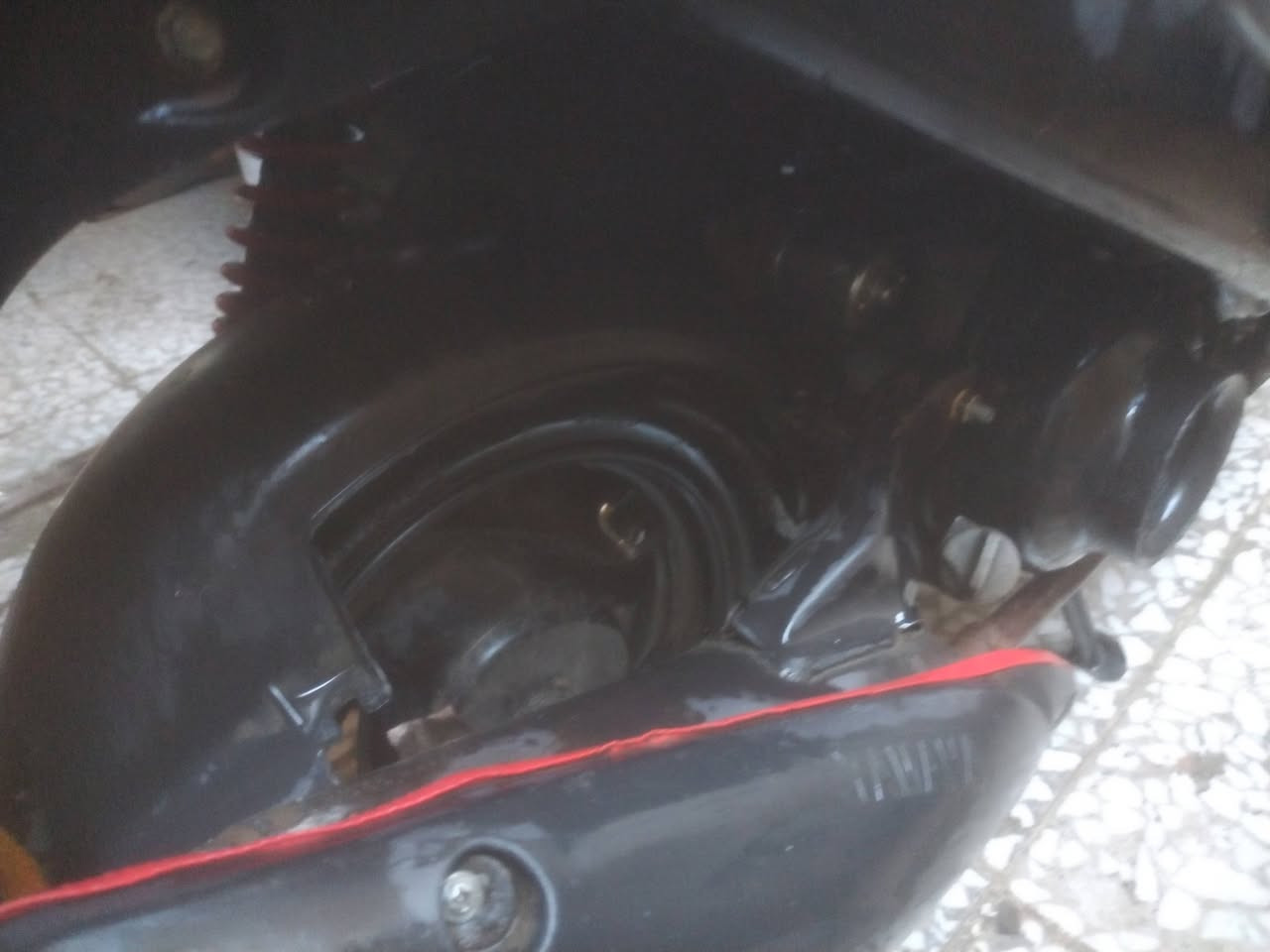 سلام عليكم شباب ماكس عدلة البيع مكينة بلدية السعر 400 وبيهة مجال *********** مكان المدينة الصدر
