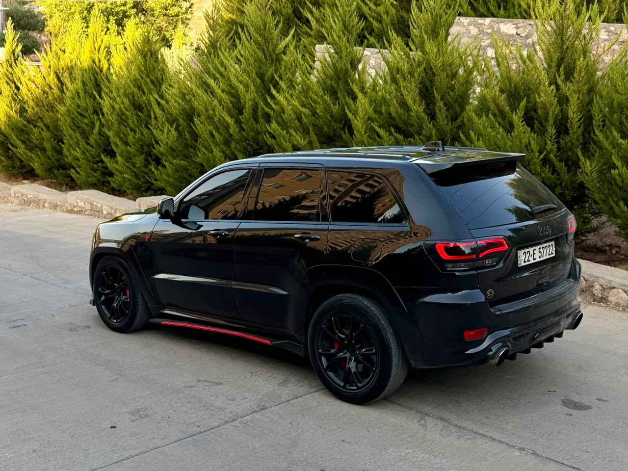 Jeep SRT 🧚🏼‍♂️
مودئل ٢٠١٦
محرك زيروو ٦,٤
كئر زيروو 
٢٦ سماعاد 
سياره ٥ مود . صندوق كهرباى 
كوشن هئتر و تبريد 
تاغم تايرات جديد 
تاغم حداديه جديد 
٣قتعه سبخ بدون دواخل بدون ايرباك 
سعر ١٩٣ ورقه و مجال 
مكان سياره دهوك 
***********☎️ دهوك, العراق
