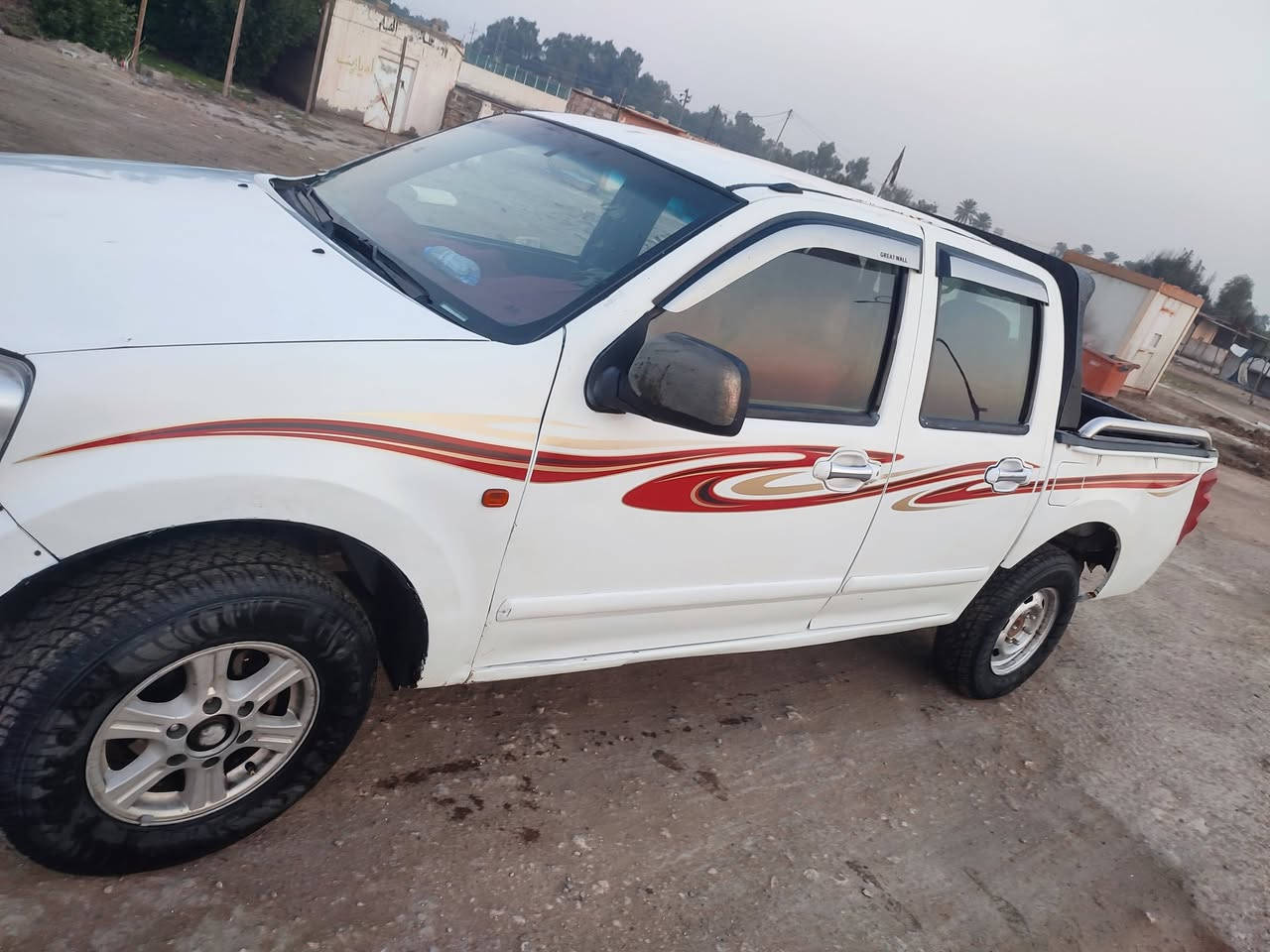 كريت ويل موديل 12السياره مصبوغه حزام راعيه بكربلاء مصفره ضربه وغرامات سنويه منتهيه من ال١٧ السياره  رايده45 وبيه مجال للاستفسار الاتصال ***********
