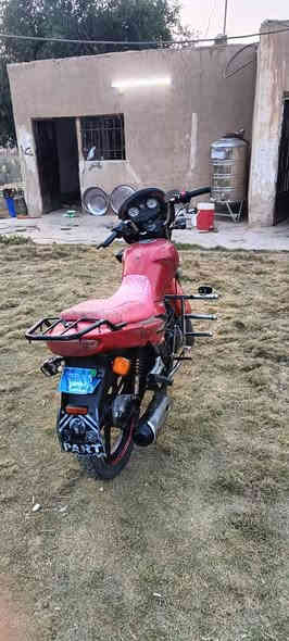 السلام عليكم
ماطور سايم للبيع 
والنظافه جدام العين
***********
