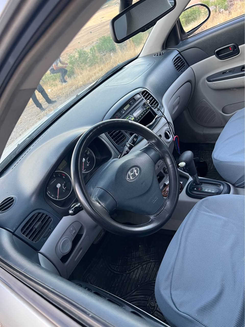 هؤندا ئةكسينت ٢٠٠٩  گير مةكينه بةشةرت تبريد لةسةر سويچ  تؤماتيك زؤر پاكة و بئ مشكيلةيه و سةيارةكه جاهيزه 
تةقةو رةقه بةشةرت.
نرخى 40$گةلاو مةجاليكى برايانه 
بؤ زانيارى.  زياتر پةيوةندى بةو ژمارةيةوه بكةن 
*********** 
*********** أربيل, العراق
