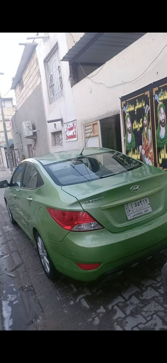 اكسنت موديل 15 نجف بأسمي فول ماعدا البصمه سنويه لل27
بيها قطعه مصبوغه والثانيه بارد


**إذا كنت صاحب هذا الإعلان وتريد حذفه لأي سبب، رجاءا أرسل رسالة إلى الدعم الفني**