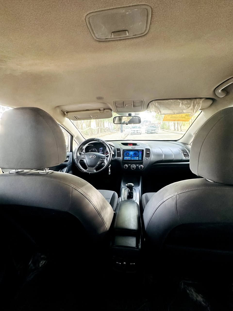 السلام عليكم سياره نوع سيراتو رقم اربيل  مديل2014 خلجيه مكفوله كير مكينه حداد  تبريد مكينه 1600  السعر115 وبيها مجال بسيط  العنوان النجف رقم الهاتف ***********
