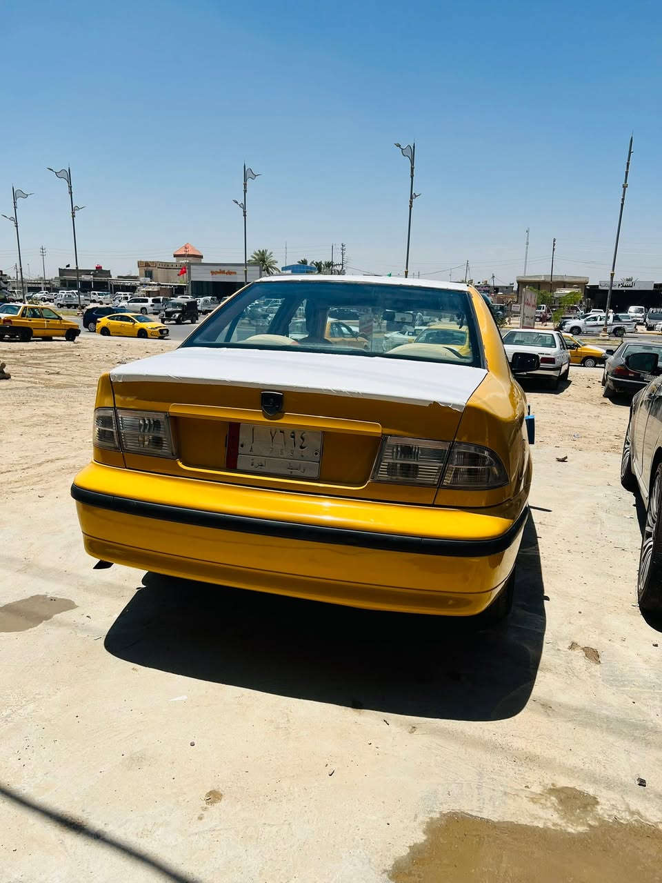 السلام عليكم سمند مويل 2012للبيع السياره جديده بمعنى الكلمه ماعوزها شي خير من الله دوشمه تخم تاير تبريد الكمبريسر شغال بس الفان واكف تاخذها الف مذب عليها السعر 20وبيها مجال كلش بسيط السيتره عليها غرامات مروريه وهيئه تحويل ثاني يوم 
المكان واسط الصويره 
***********
