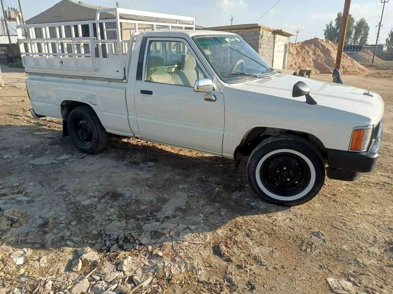 السلام وعليكم بيكم للبيع موديل 1985 محرك كير شاصي كله مكفول كهربايات كلها شغاله سياره جاهزه ما بيها نقص سعر 40 وبيها مجال مكان بغداد الرشديه ‏‪***********‬‏
