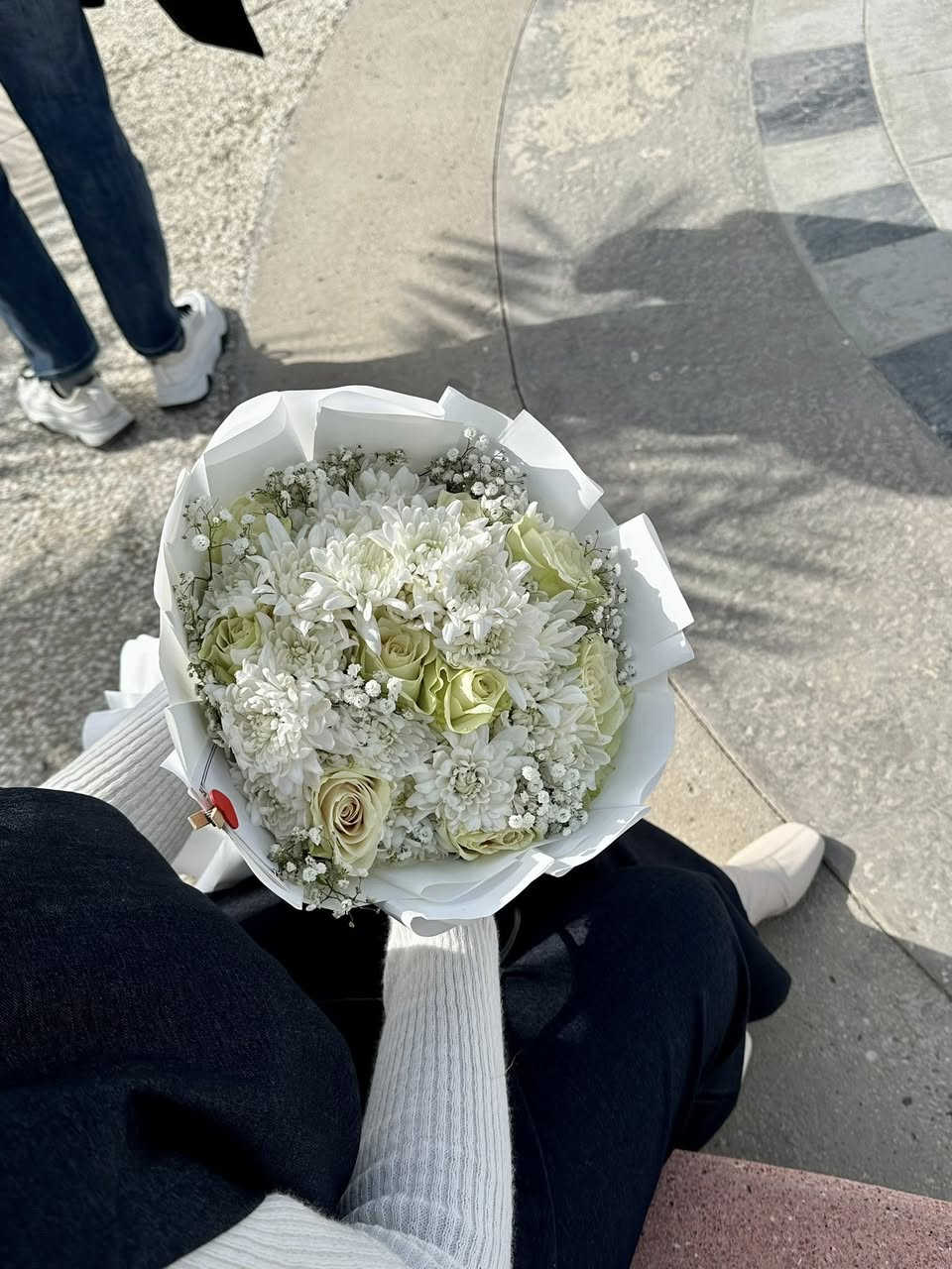 السلام عليكم 
عنواني مقابيل حلويات عدنان اسم المحل كوشات زواج النورين 
محل مختص ببيع الورد الطبيعي والصناعي والهدايا 
اهلاً وسهلاً بيكم بكل وقت تنوروني ♥️
للحجز والاستفسار ***********
