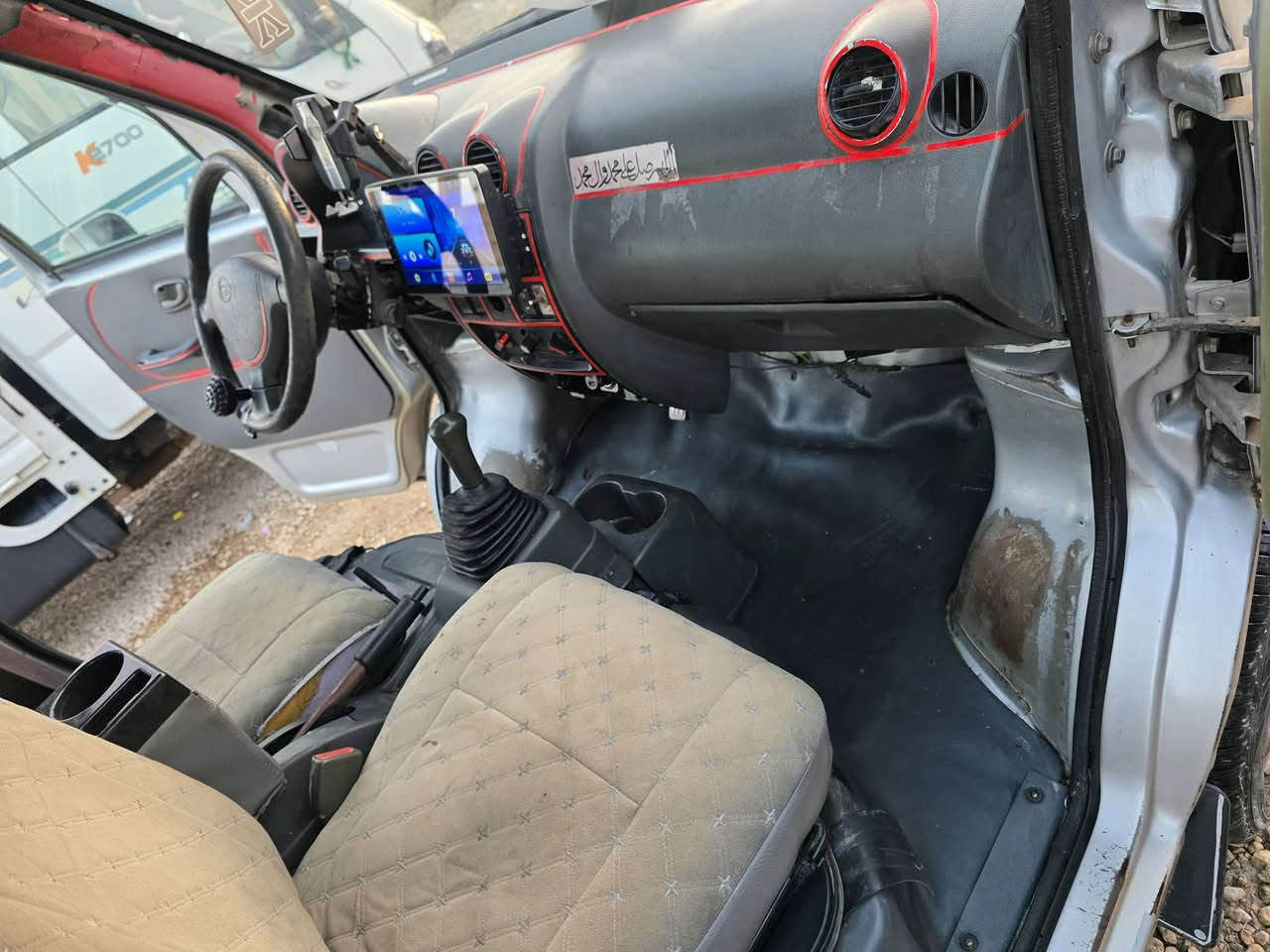 2012 كو ناو باص
محرك 4 سلندر حجم 1200 
محرك كير خير من الله لا تبخير ولا شي
تدفئه تبريد قطعتين  شغال شاشه
كير عادي مجفت جديد 
تخم طيارات جديد 
باتري جديد 
دهن محرك وكير جديد
هزه جديده 
سياره رقم بغداد باسمي ادور تحويل مباشر مشروع وطني تحويل باي محافظه عادي
السيارة نضيفة ماشاء الله 
 السعر بيع مستعجل 30 ورقة.

***********
