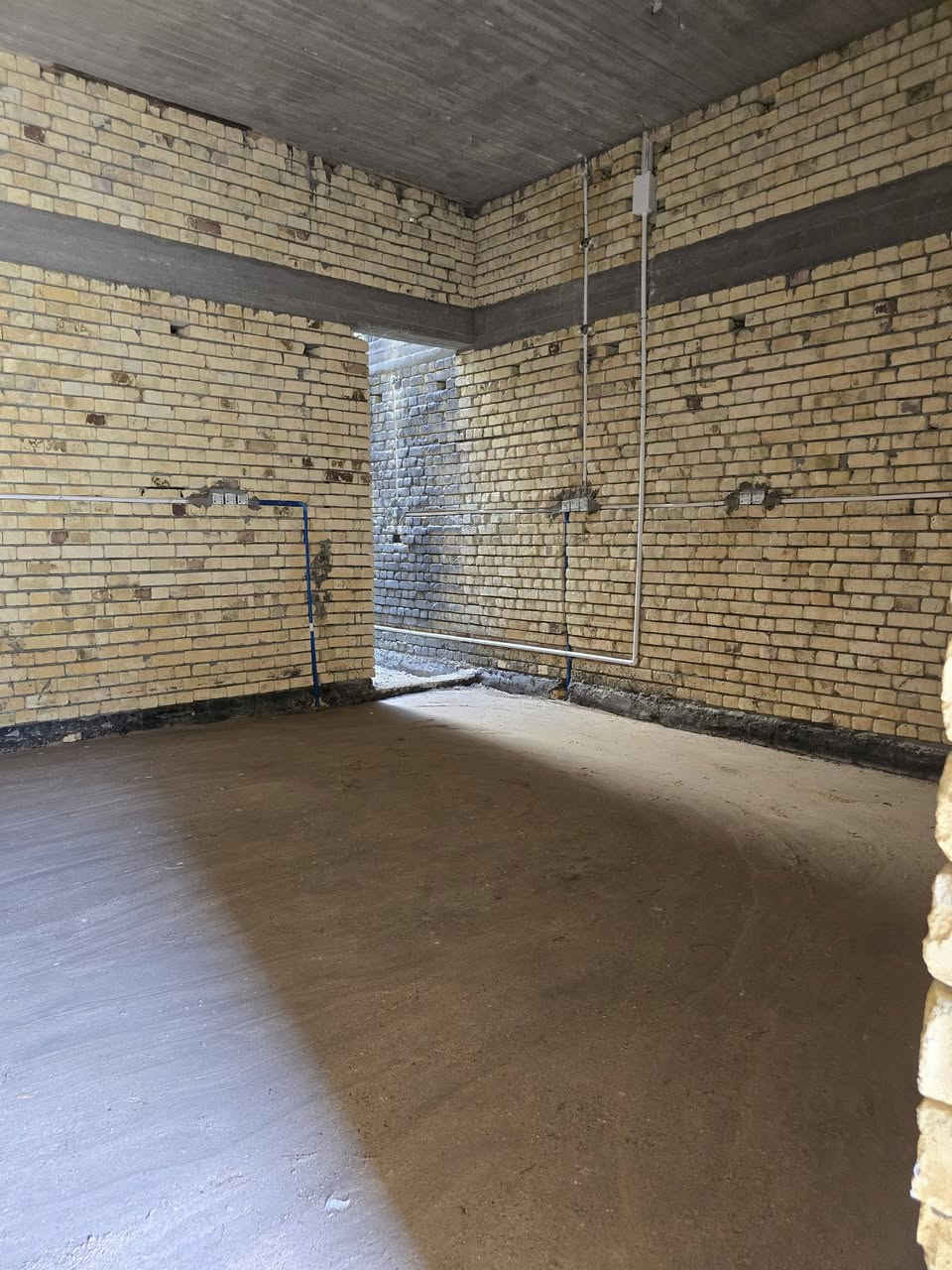 السلام عليكم كادر تنظيف الرضيه وحدل وصب وزن ليز عمل درجه اولى عمل في جميع مناطق البصرة ***********_***********
