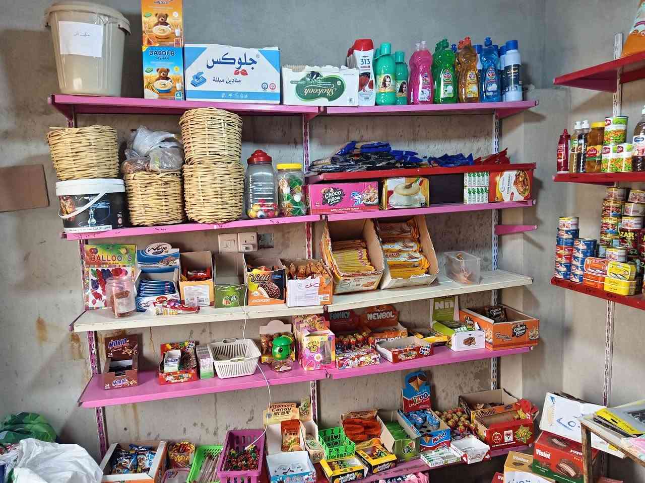 اسواق للبيع بيع كامل 
مكان موصل ***********بي وتساب
