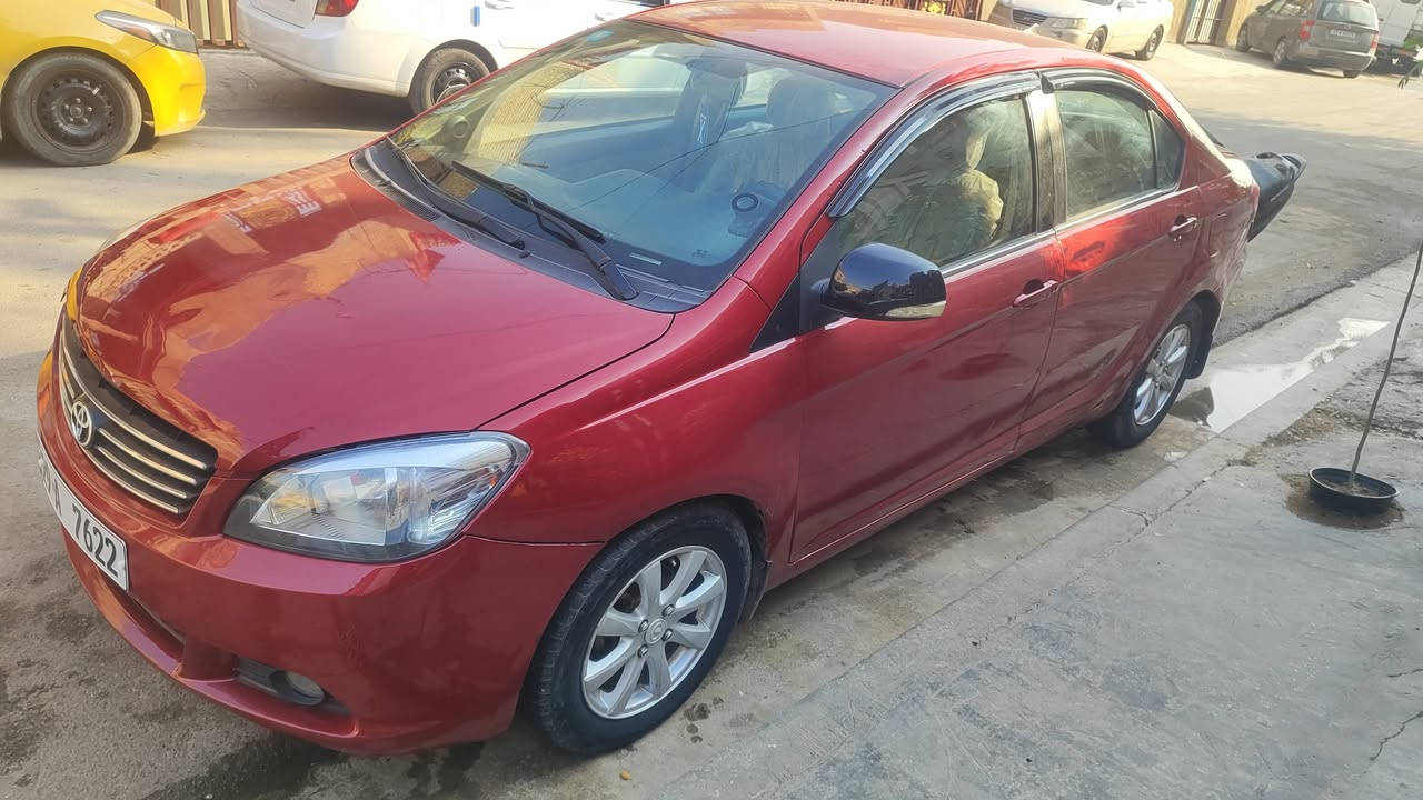 السلام عليكم
فولكس صالون 
موديل 2012 
مكينة وكير وصدر جيد جدا
لا توجد اي ضربة بالسيارة 
مصبوغة عام الجماليه 
كشر حدادية جديد 
تبريد شغال
 رقم دولي
 كير عادي
  السياره  احلى من الصورة 
سنويه نهايه 2029 
سعر 52$ وبيها مجال 
 العنوان بغداد 
الرقم ***********
