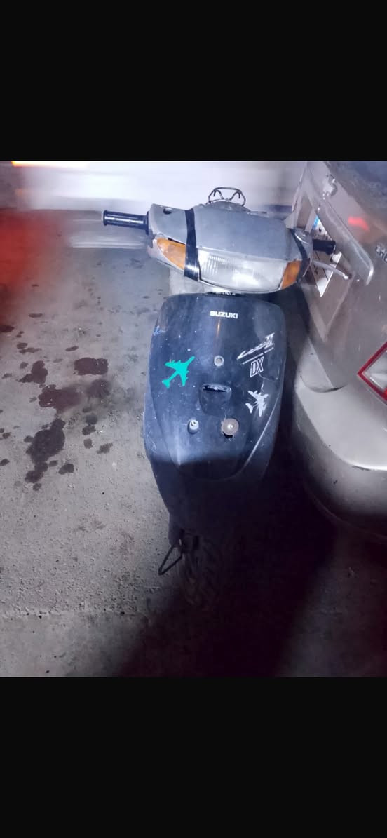 السلام عليكم  سازوكي 120البيع جفته جديد او تركته طفت ابيع كوم حديد حمل او روح مااعرف شبيها سعرها ب90بيها مجال رقمي واتساب *********** بغداد حي العامل
