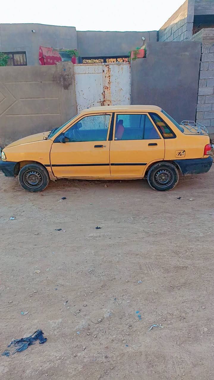 اسلام عليكم تكرمون سايبه للبيع السعر مليون و٣٠٠ موديل 10 سنويه صاقطه بل 21  عليه بس هيئه كامله من كلشي فقط محرك بي بخار  السياره ممطلوبه وراعيه موجود بل مدينه بس مامواصله يحول مايحول ماعرف ابيعلك برميل وربع تيرات العنوان بغداد ناحيت الوحده قرب مجمع بسمايه  ***********
