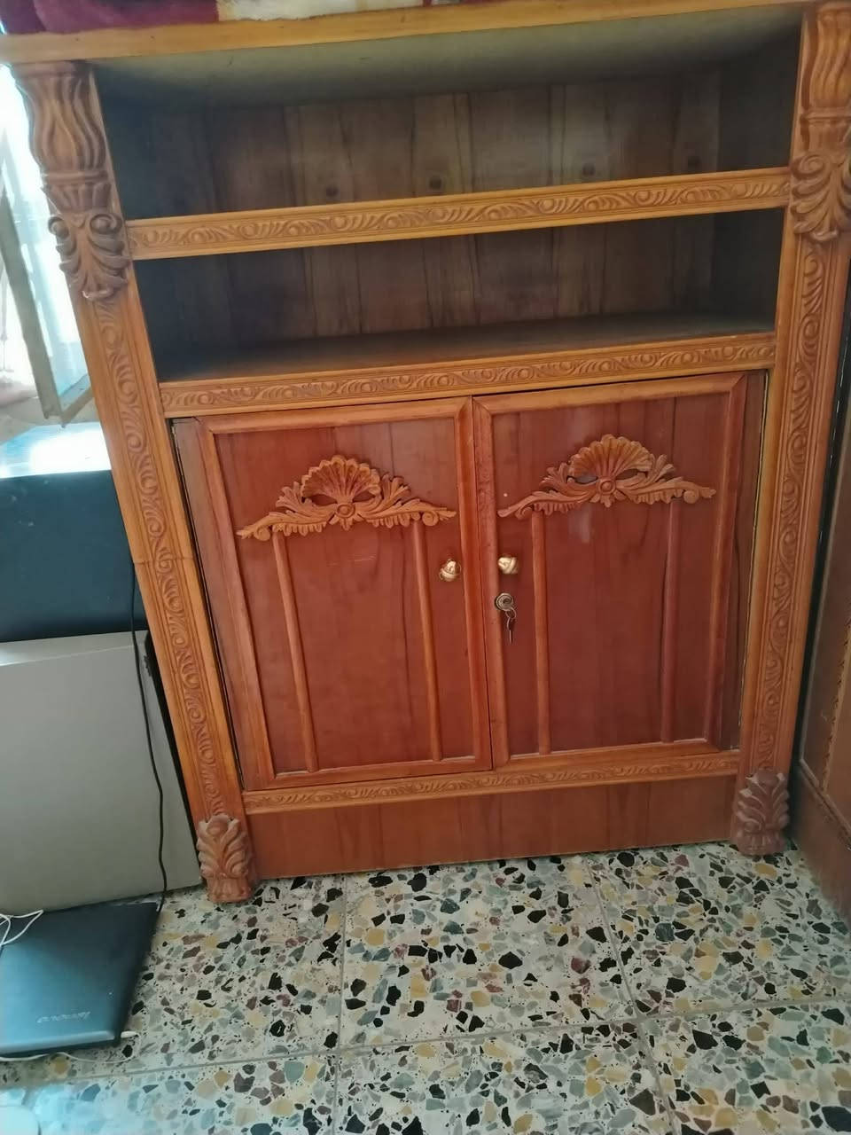 غرفه صاج تسكام خشب ثكيل مستعجلين على بيعتها مليونين وبيها مجال شراي تعالو خاص وسهله سعر


**إذا كنت صاحب هذا الإعلان وتريد حذفه لأي سبب، رجاءا أرسل رسالة إلى الدعم الفني**