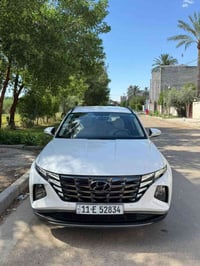 توكسان 2024 خليجيه كفاله  عامه من صبغ وبارد ماشيه 27الف كيلو متر بعدها...