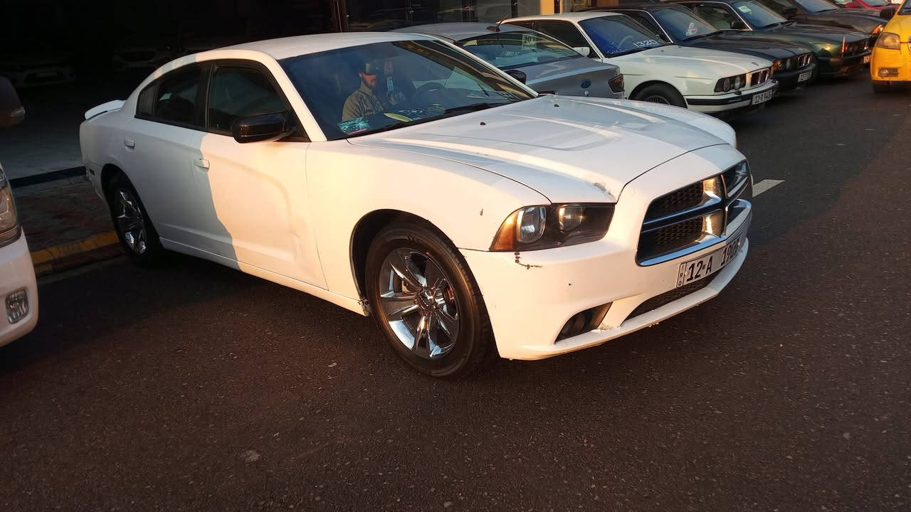 جارجر 2013 بدون ضرر فول ماعدا سلايت تحكمات استيرن شاشة جبيرة موجودة بالموصل
***********
***********
