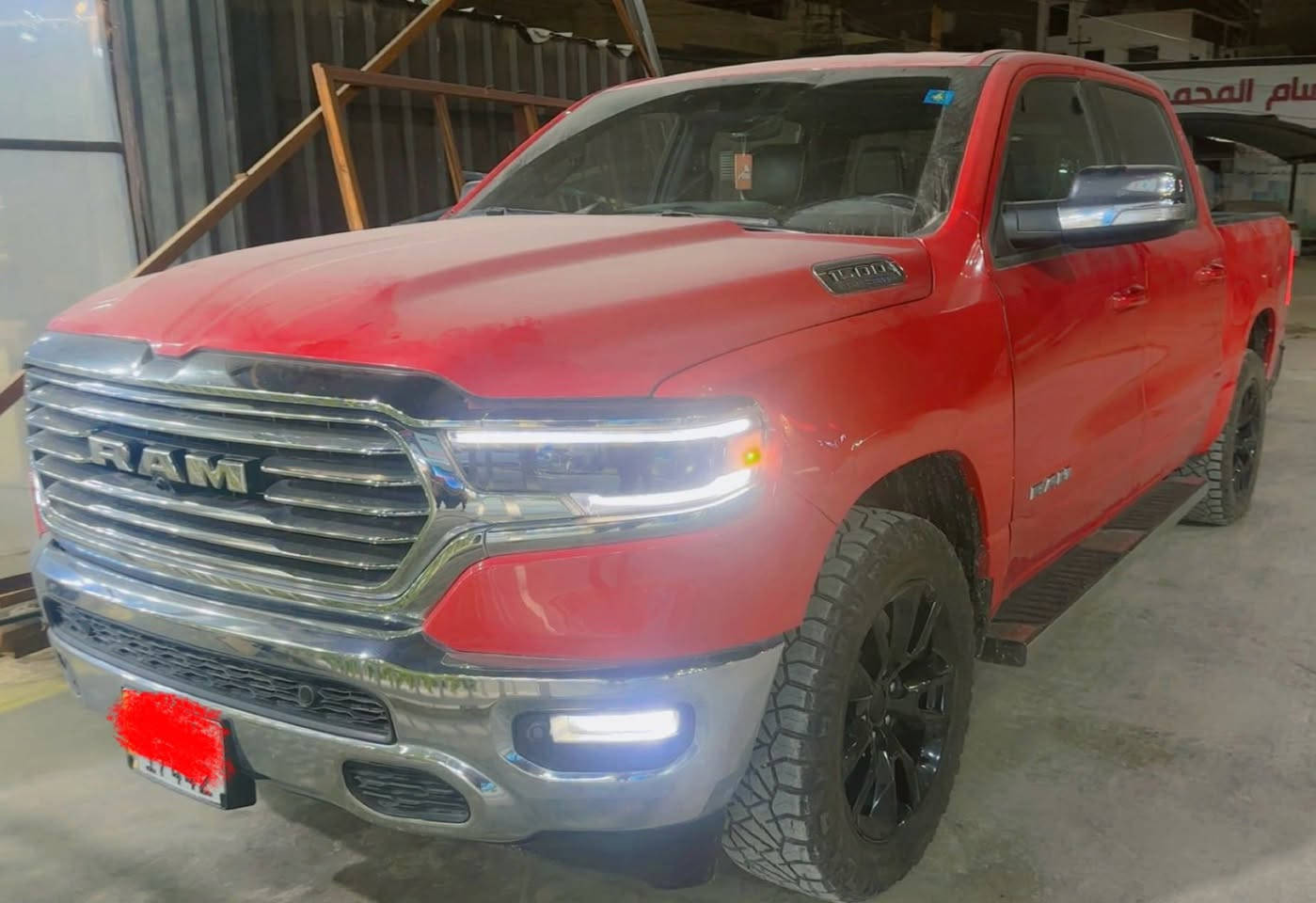 سلام عليكم البيع او امراوس سياره رام موديل ٢٠٢٤ ماشيه ٨  تالاف كيلو سياره كلش حلوه بيه ٤ قطع بدون دواخل فول عده الفتحه السعر ٣٣٠ بيع او امراوس ***********
