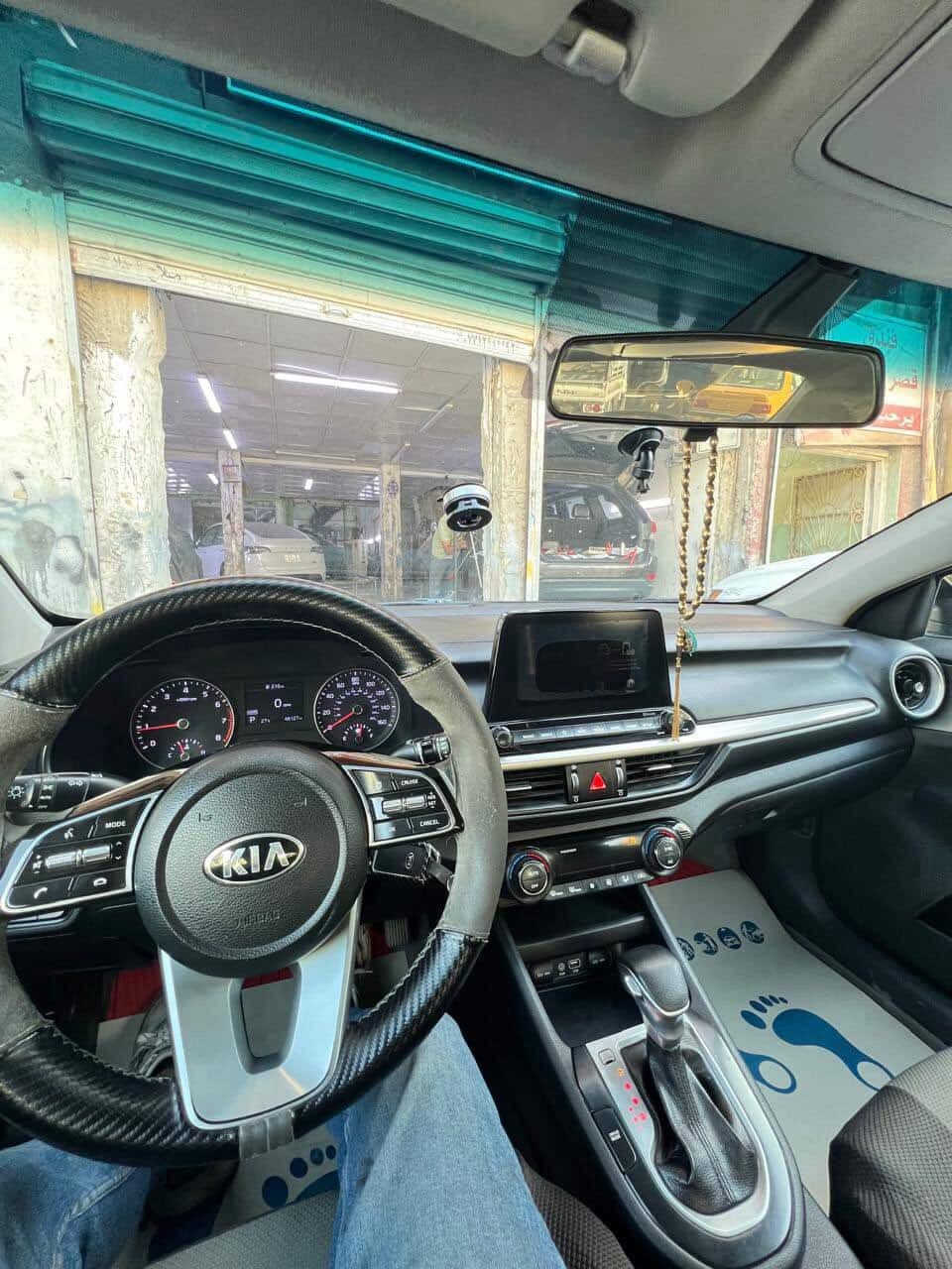 KİA forte 2019
وارد امريكي  
ناشر السونار وكلشي ذاكر بي 
السياره ماشيه 49 ميل وقابل للزياده
سويج 
شاشه كبيره كار بلي
رقم اربيل ب اسمي تحويل ثاني يوم
المواصفات العاديه 
مكاني بغداد البكريه
السعر 115 وبيهة مجال
***********

