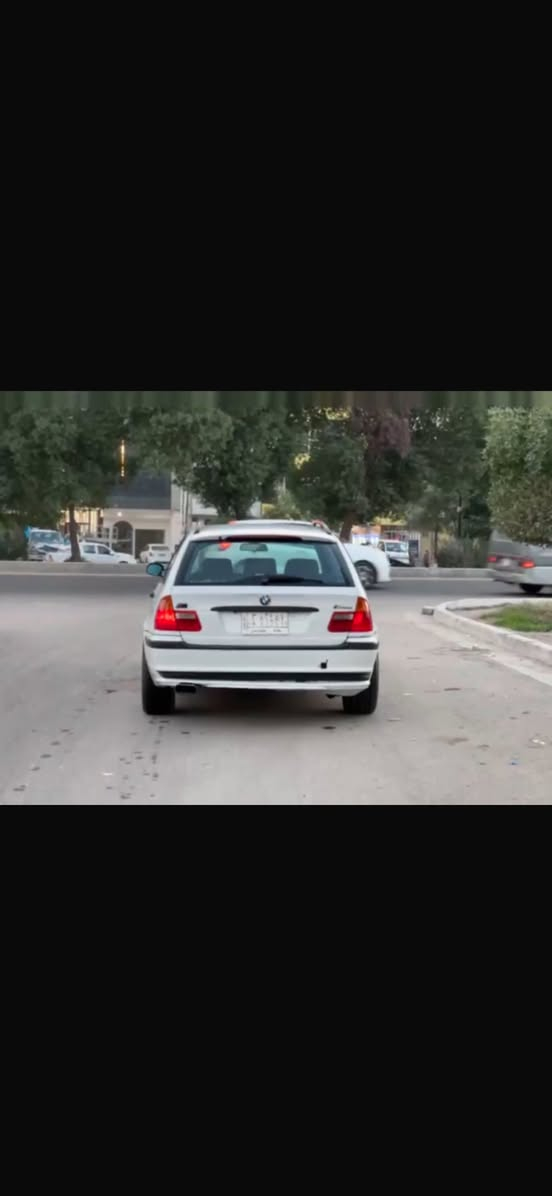 بي ام دبليو موديل ٢٠٠١ حجم ٣٢٨ محرك ٦ مسكر مكفول جديد شاده كير اوتو مكفول
سياره جاهزه من دون اي نقص او عطلات كلها بلازديه مملعوب بيها كهربائيات كلها بلادب 
صدرين تخم تاير منضومت بانزين منضومت مي دهن كله جديد مكفول 
السياره بلادي بدون صبغ بدون تبديل بدون خياس كلها بلادي 

اريد مراوس براس الثور عنواني بغداد حي الجامعه 
*********** ممتواجد نت الي عنده مراوس يجي وات ساب
