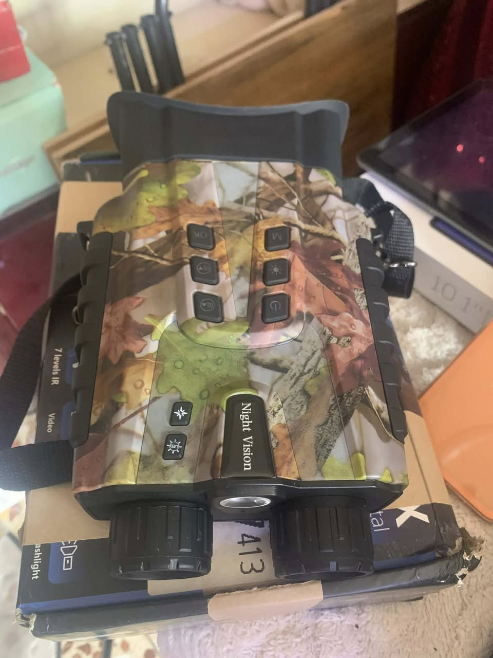 منظار رؤيه ليليه ماركه kavolet
يحتوي على مصباح أشعه تحت الحمراء 
تسجيل مقاطع فديو للمشاهد الليليه 
يستخدم للطبيعه أو الصيد او العسكري 
 
يجي وياه شاحنه ورام كامل مع جميع ملحقاته 

#سعره مع توصيل 125 الف


**إذا كنت صاحب هذا الإعلان وتريد حذفه لأي سبب، رجاءا أرسل رسالة إلى الدعم الفني**