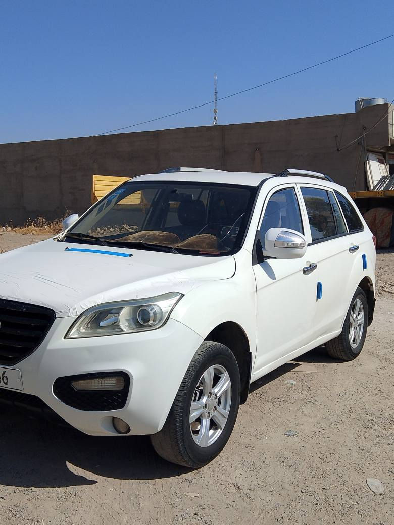 ليفان x60 للبيع أو المراوس سنويه بسمي مشروع وطني رقم انگليزي بطاقة بانزين بيها محرك بي بخار گير بالشرط باتري جديد تخم تاير جديد بيها قطعتين صبغ سعرها 52 وبيها مجال *********** كركوك, العراق
