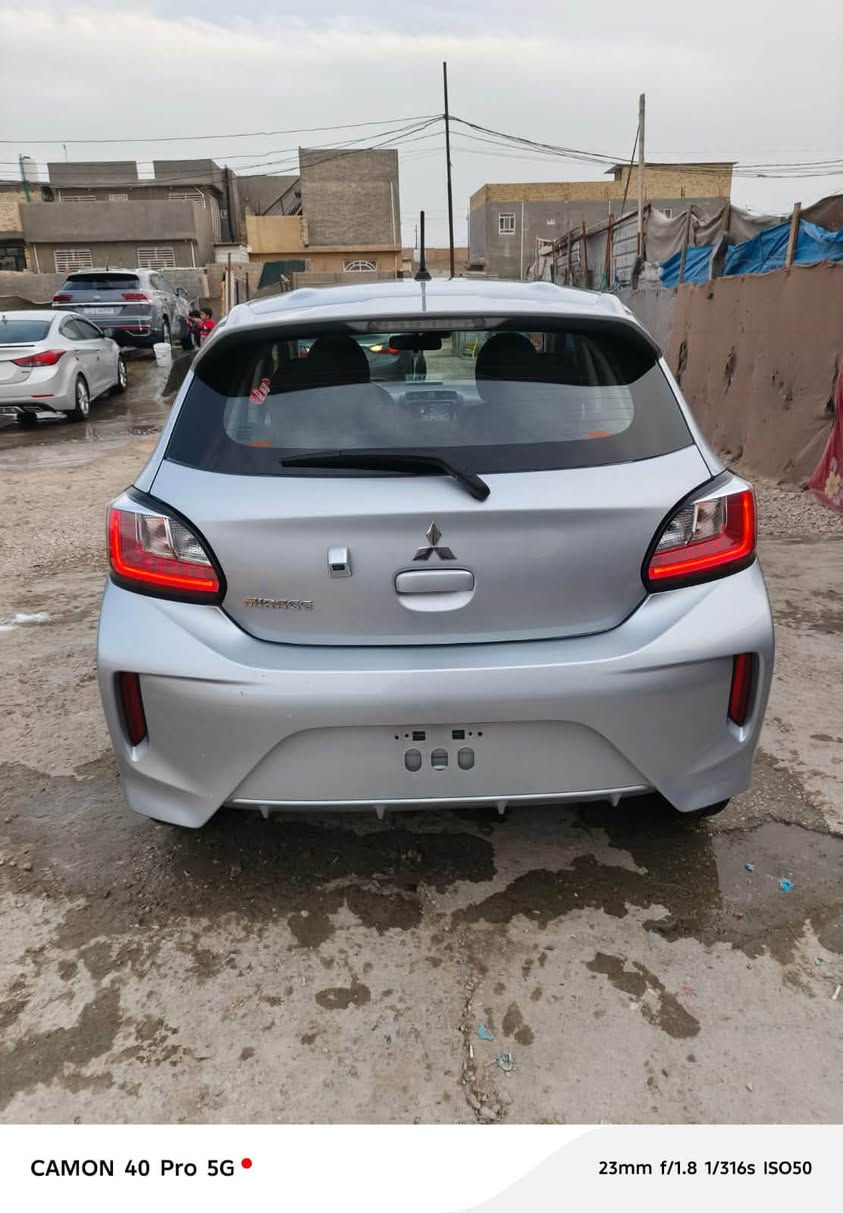 ميتسوبيشي ميراج 2024 بدون لوحات
شاشة
كاميرا 
رادار امامي
كروز سرعة 
تحكم ستيرن
توقف ذاتي
بك لايت لد
للاستفسار *********** متوفر واتساب

