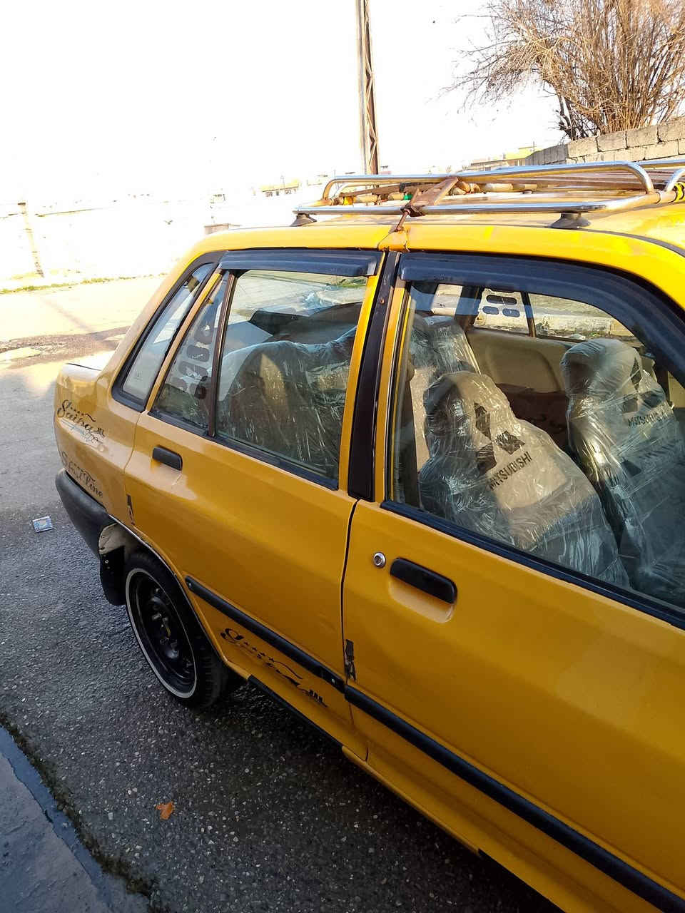 السلام عليكم سايبه للبيع موديل 2011 /***********
