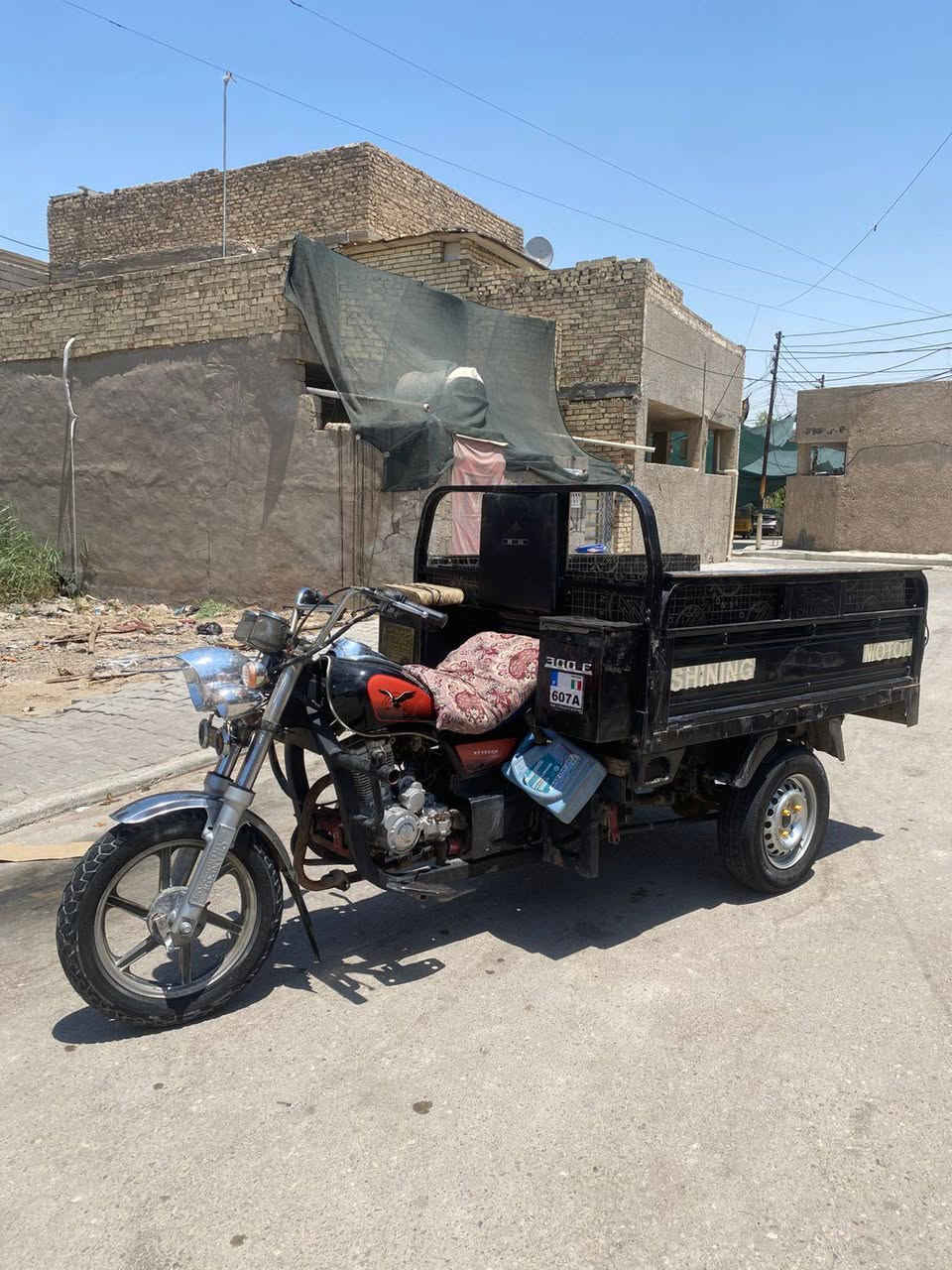 مكلف بل نشر اتصل فقط ***********
ستوتة صقر موديل 2020 طالعه بل 2022 البلال اوراق كمرك البلال اصلية كاملة محرك مفتوح كهربائيات شغالة  
بلادية بيهة شوية صبغ كفالة شاصي من الفطر ول لحيم 
سعرهة 1700 اوبيهة مجال قليل مكاني بغداد الشعب
هاذة رقم صاحب الستوتة اني ( مكلف بل نشر ) 
***********
