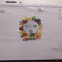 مجمدة ١٥ قدم • جديدة • ما مستخدمة