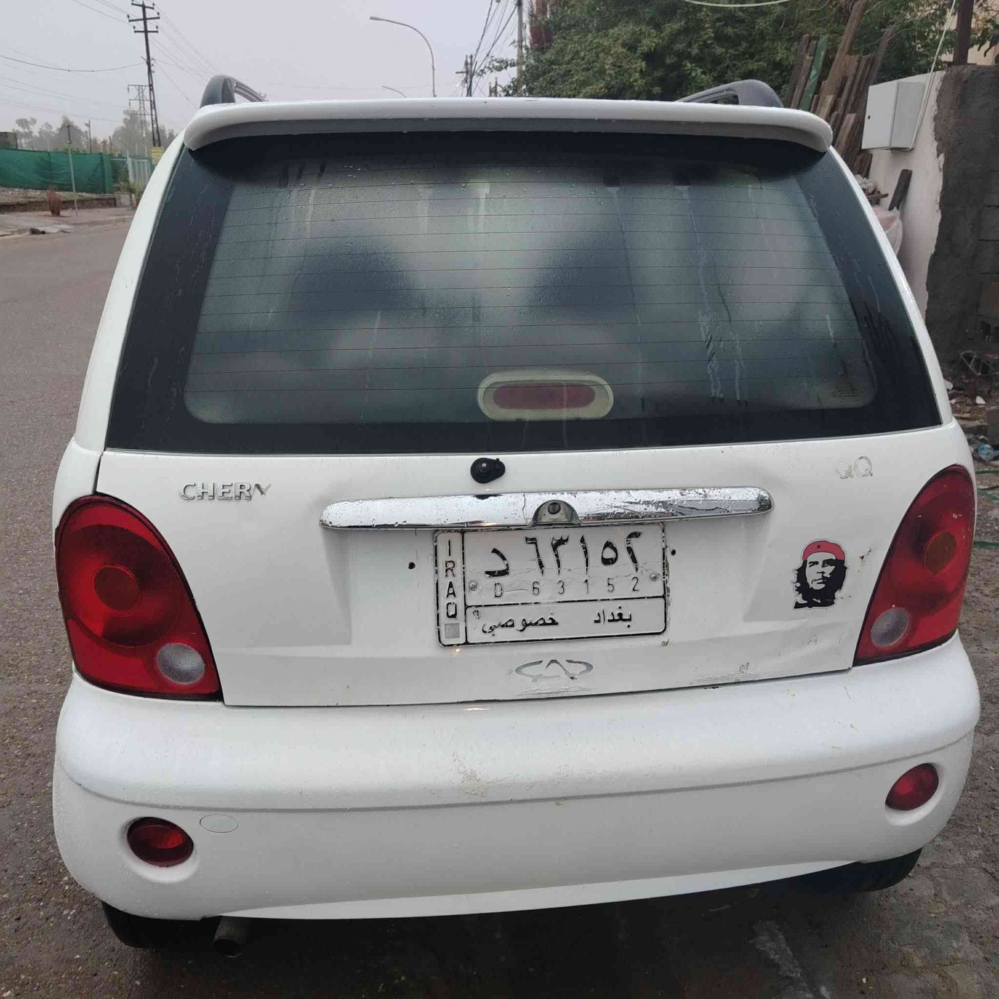 السلام عليكم للبيع شيري كيو كيو 
موديل ٢٠١٢ بأسمي سنوية منتهية ب٢٠٢٥ 
 رقم بغداد الماني 
كير اوتماتيك  تبريد شغال  محرك جديد
غرفتها نظيفه دوشمه جديده 
بيها نواقص كلش بسيطه 
السعر ٢٩ وبيها مجال بسيط 
عنوان بغداد الدورة شارع الشرطه 
الاتصال *********** بي وتساب
