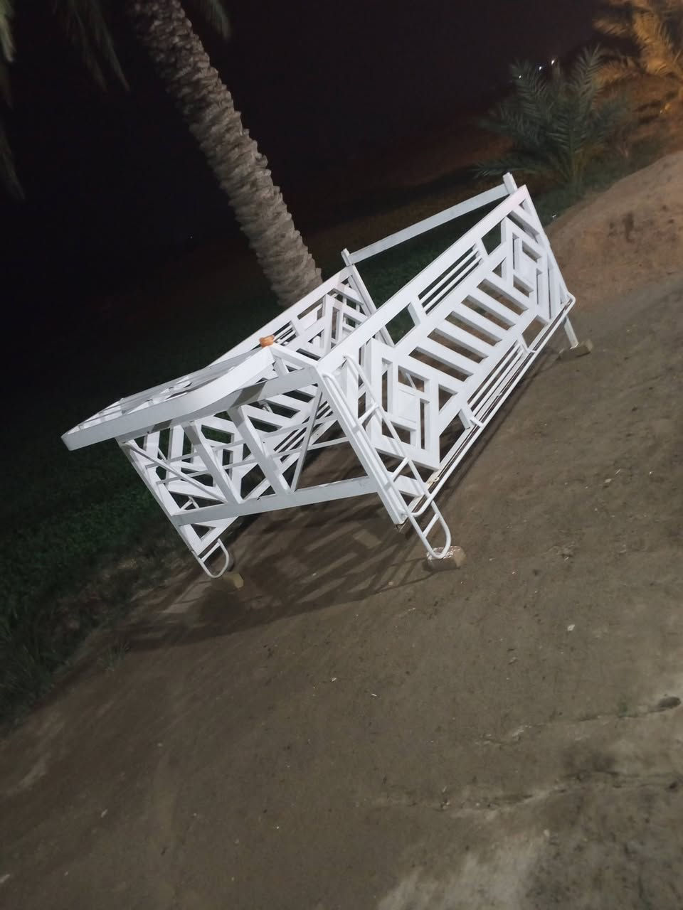 للبيع المكان بغداد ***********
