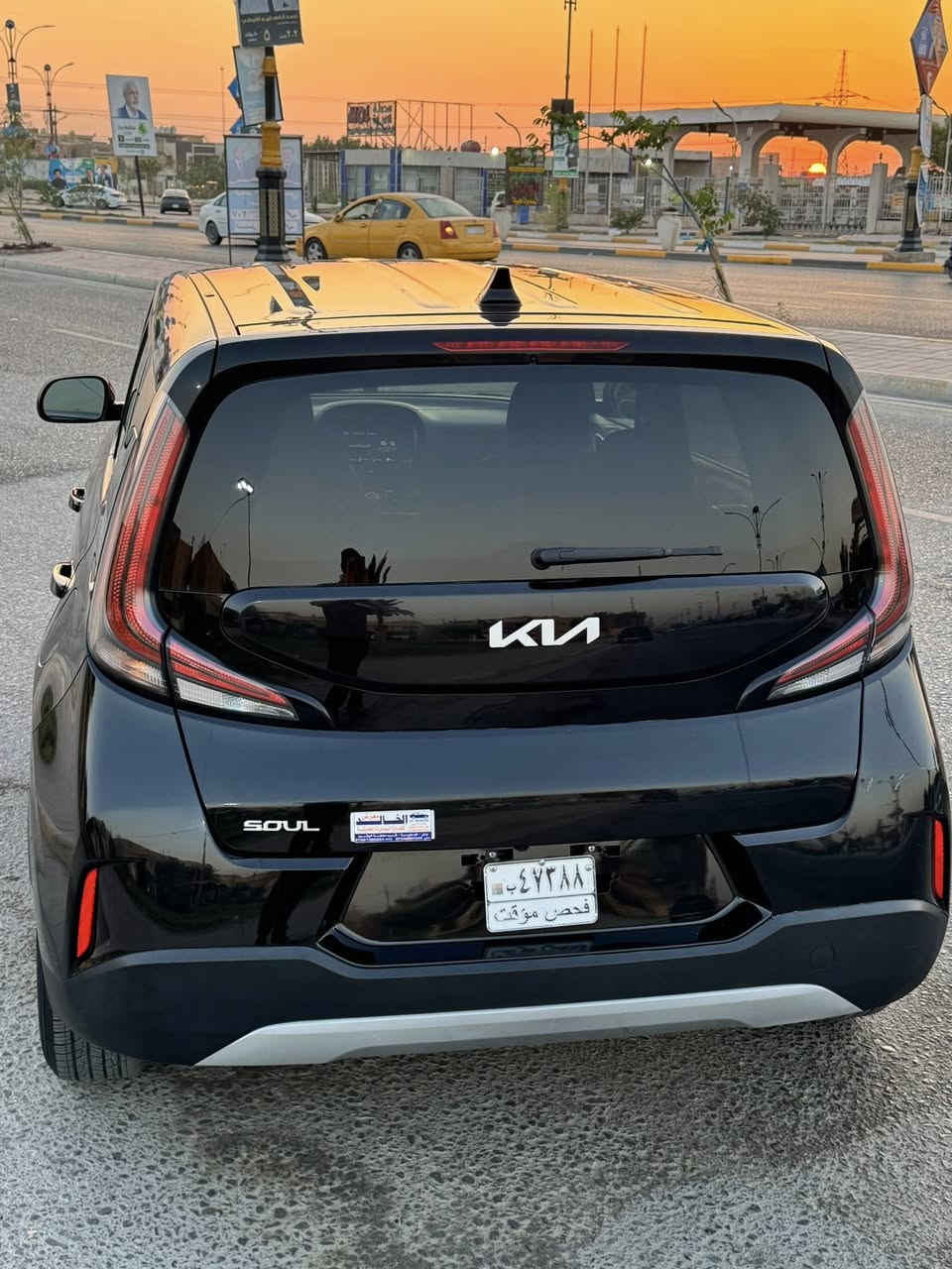 السلام عليكم 
KIA SOUL موديل 2023
السياره وارد امريكي جاهزه ومكفوله
محرك 2000 دوش المرغوب
مواصفتها شاشه دجتال لعرض الاعطال والكيلومتر تحديد مسار كروس سرعه نقطه عمياء
شاشه تدعم ابل كاربلاي و اندروايداوتو 
وضعيات قياده Normal.Sport
مكفوله كفاله عامه من الصبغ وكير ومكينه
مكان السياره كربلاء 
للاستفسار: ***********
