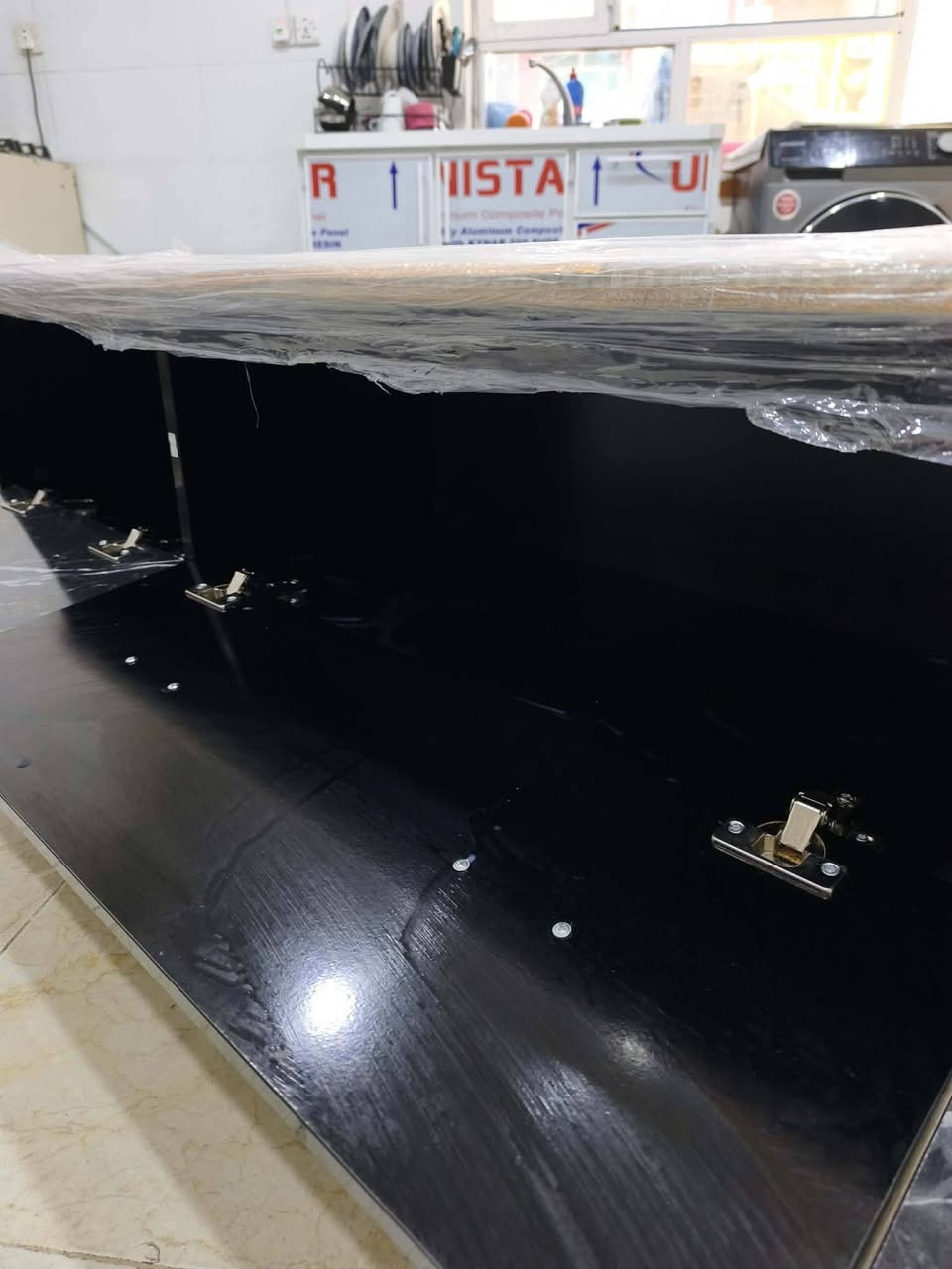 تحيه طيبه توجد الاغراض منزليه للبيع مستعملة شي قليل الاسعار تنافسية للتواصل للجادين الاتصال بالرقم ***********
